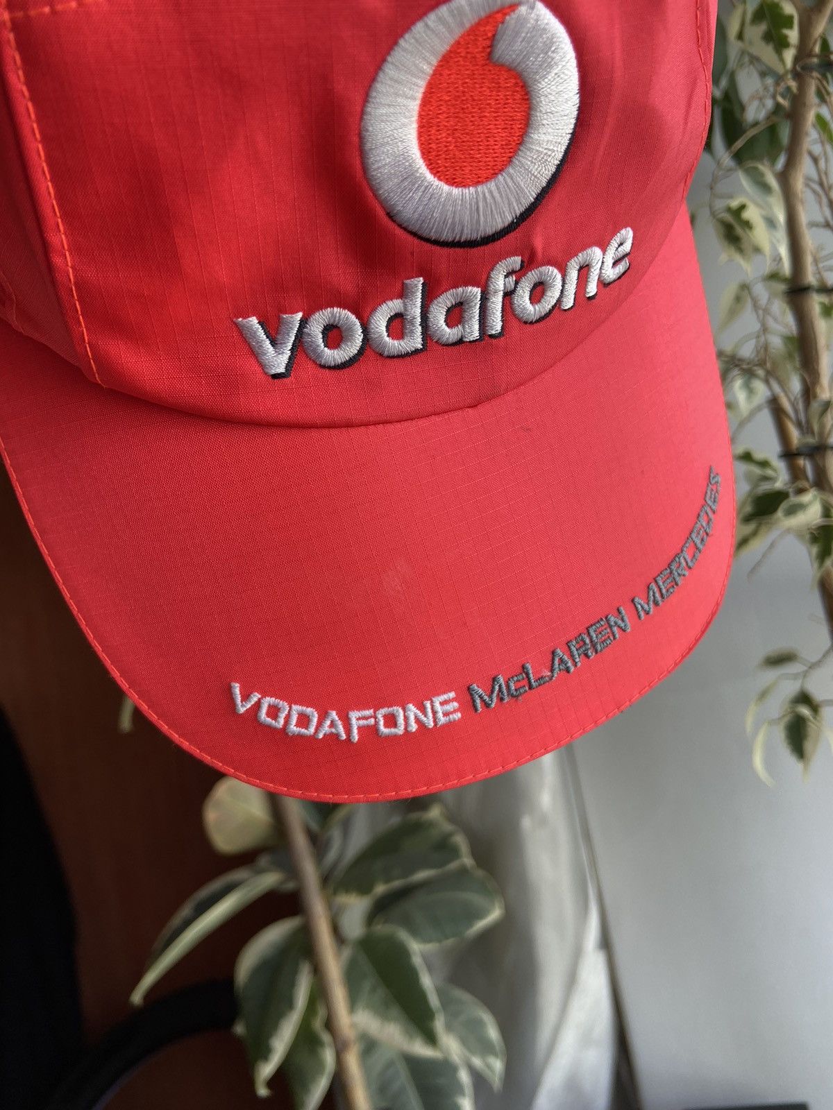 Mercedes-Benz × Vintage Vodafone McLaren Mercedes Cap Size ONE SIZE - 3 Thumbnail