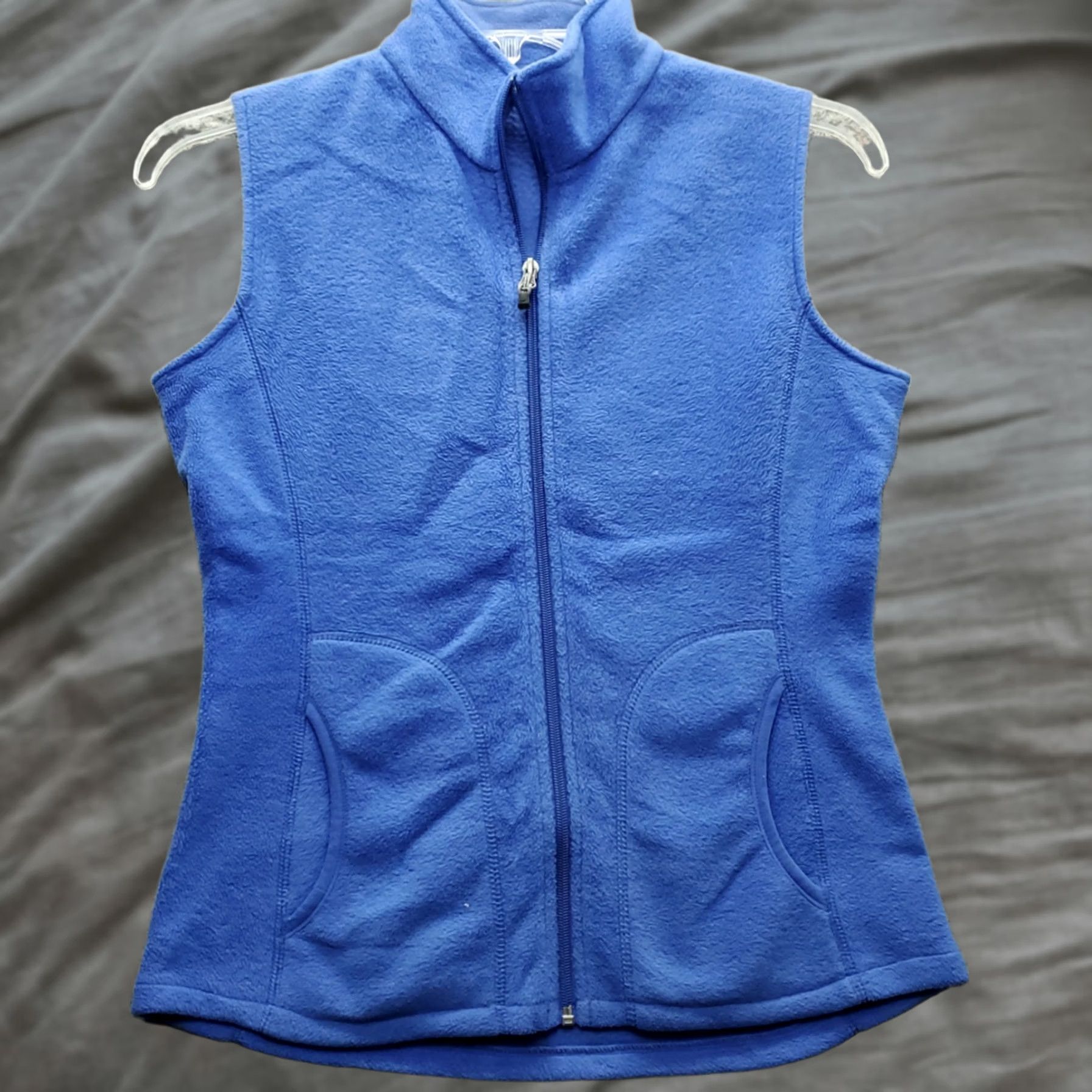Vintage Woolrich Womens Size S Blue Fleece Vest Slim Fit Mock Neck Full Zip Shirt Vest Size S / US 4 / IT 40 - 1 Thumbnail