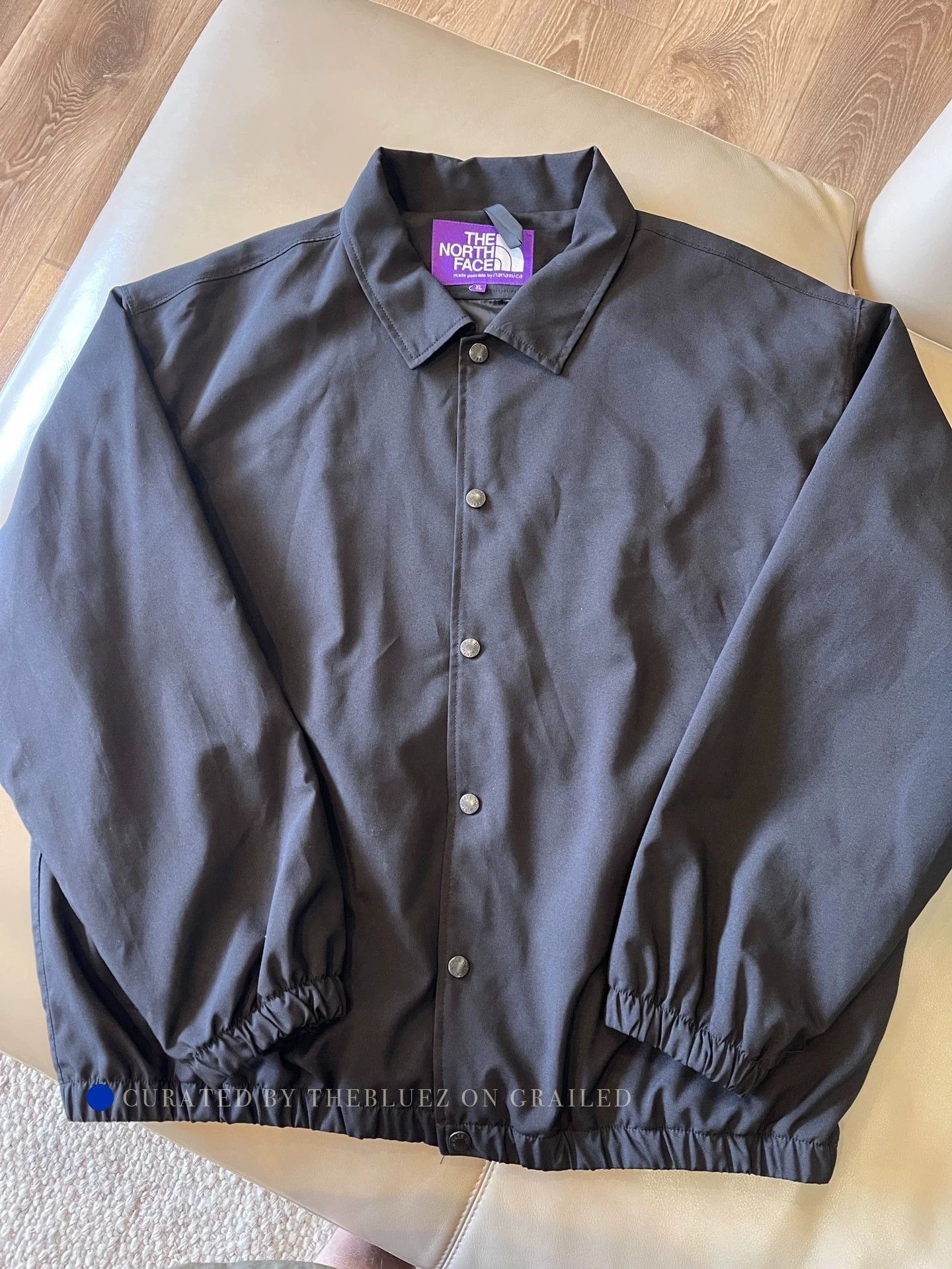 The North Face Silky Black Coach Jacket in XL Size US XL / EU 56 / 4 - 1 Thumbnail