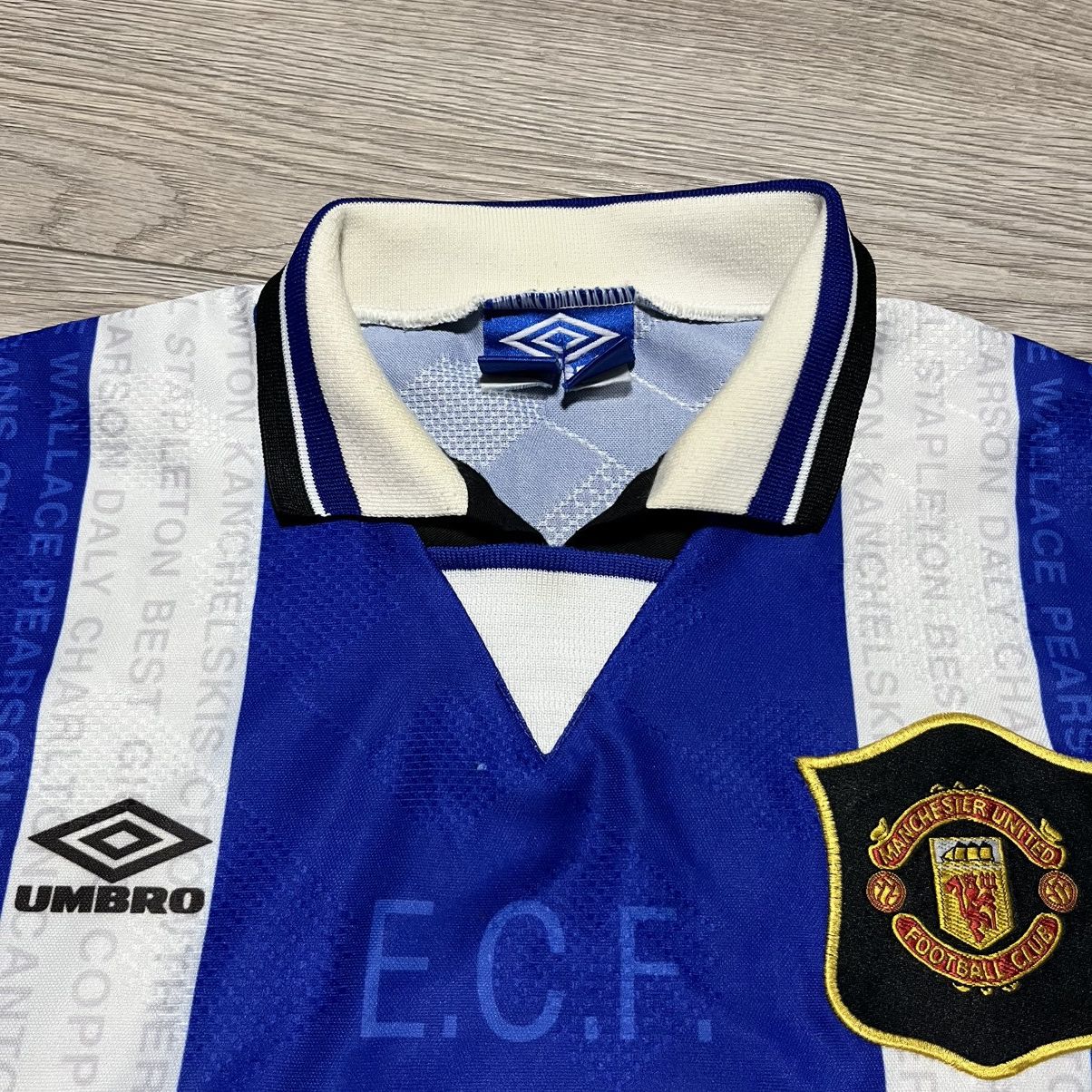 Umbro UMBRO VINTAGE Manchester United Vintage Jersey 1994-96 Third Size US L / EU 52-54 / 3 - 9 Thumbnail