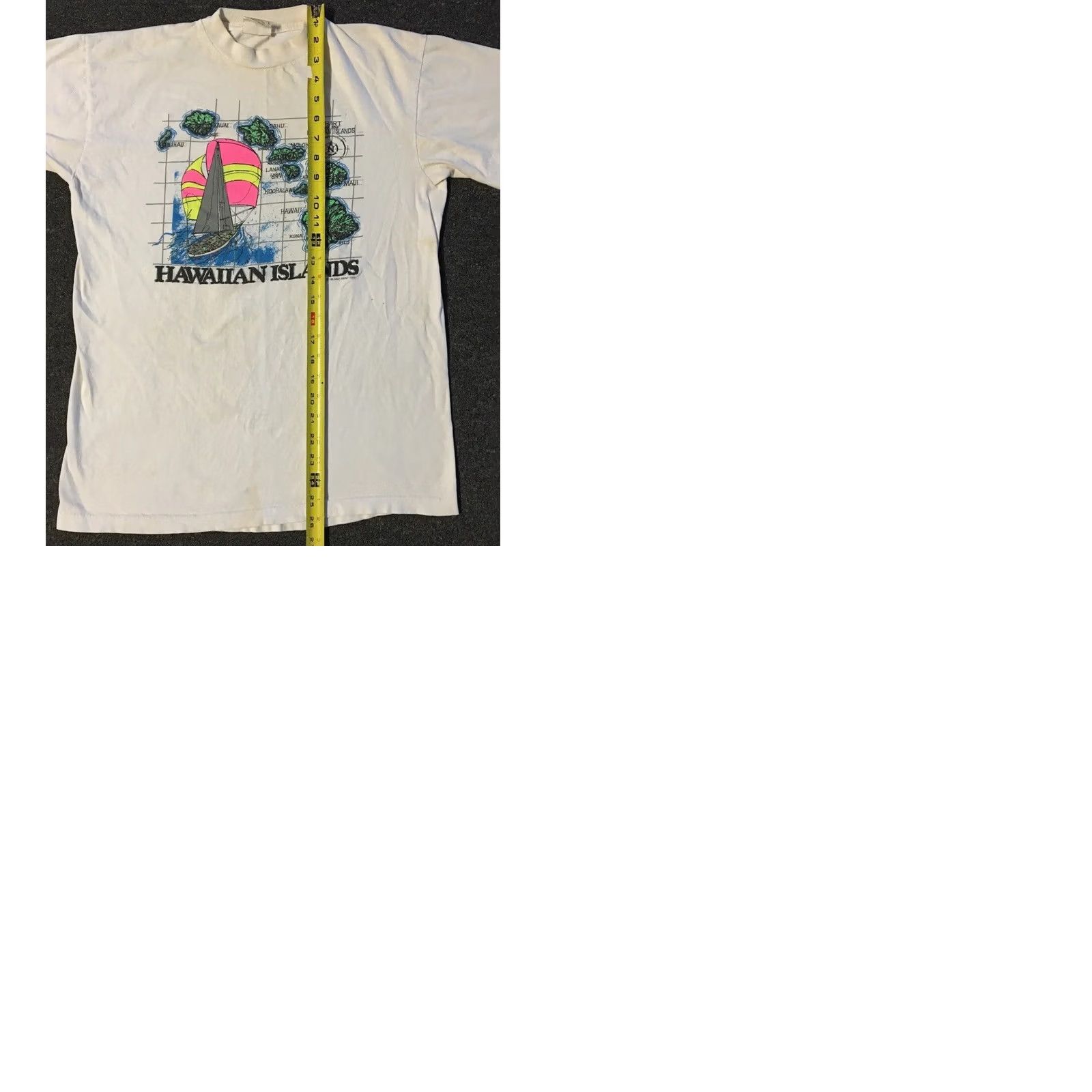 Vintage VINTAGE Hawaii Islands Faded Distress Shirt S White 80s 90s Surf Beach Grunge Art Ocean Ocean Pacific Band: Single Stitch Mens Tee Size US S / EU 44-46 / 1 - 10 Thumbnail