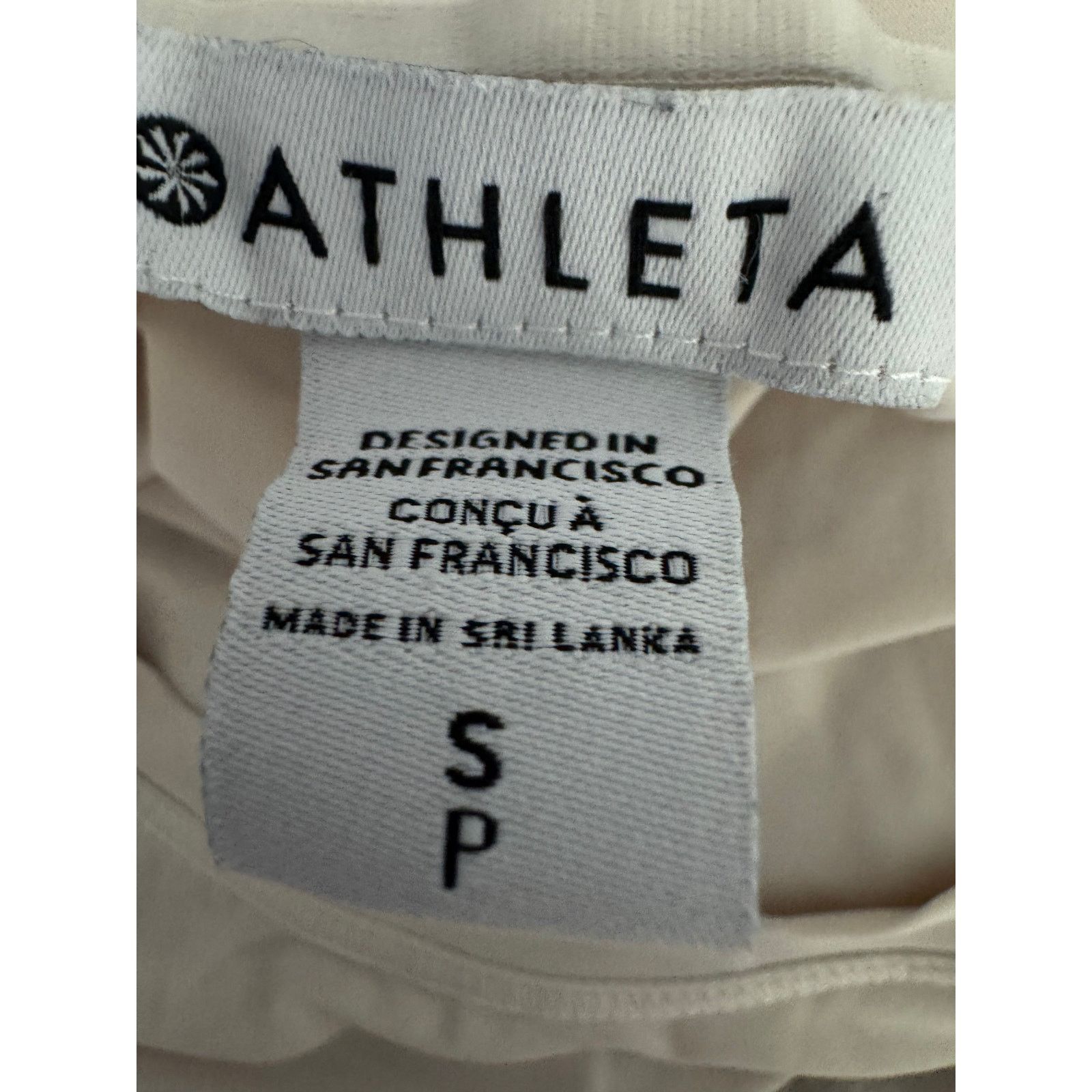 Athleta Athleta Beige Short Sleeve blouse– Size Small Size S / US 4 / IT 40 - 3 Thumbnail