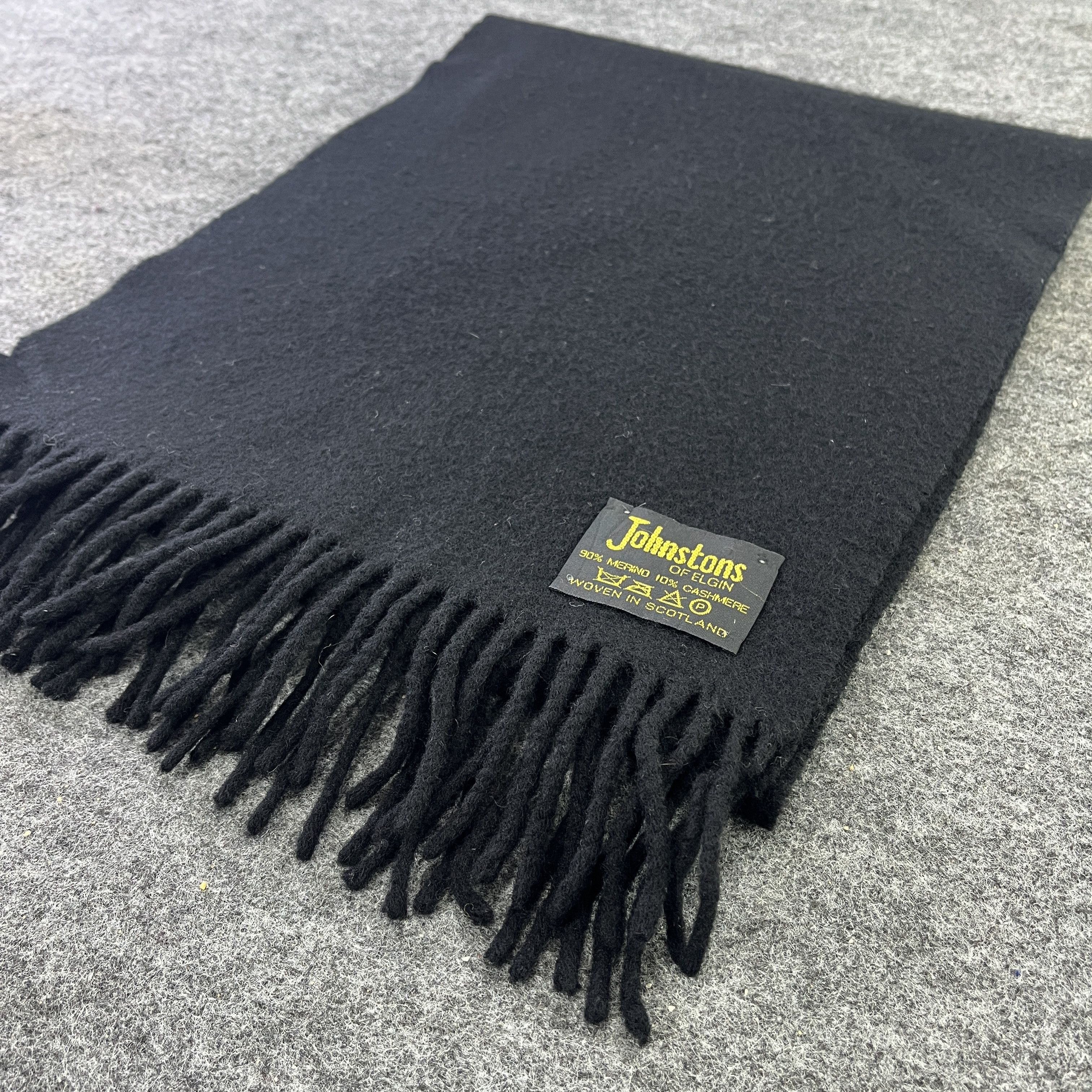 Johnstons Of Elgin Johnstons Of Elgin Scarf / Muffler / Neckwear T761 Size ONE SIZE - 8 Thumbnail