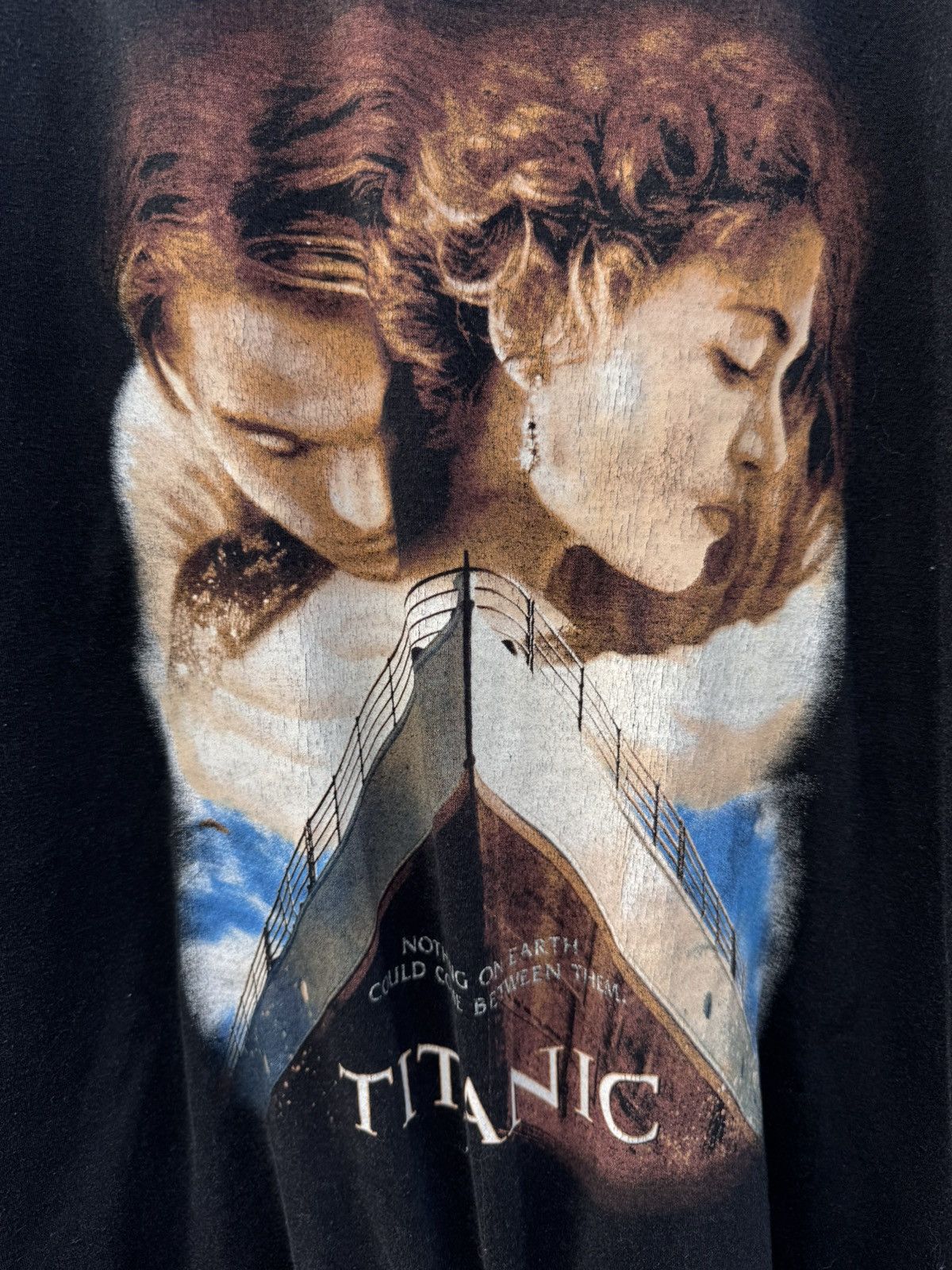 Vintage Vintage Titanic Movie Shirt Size US L / EU 52-54 / 3 - 6 Thumbnail