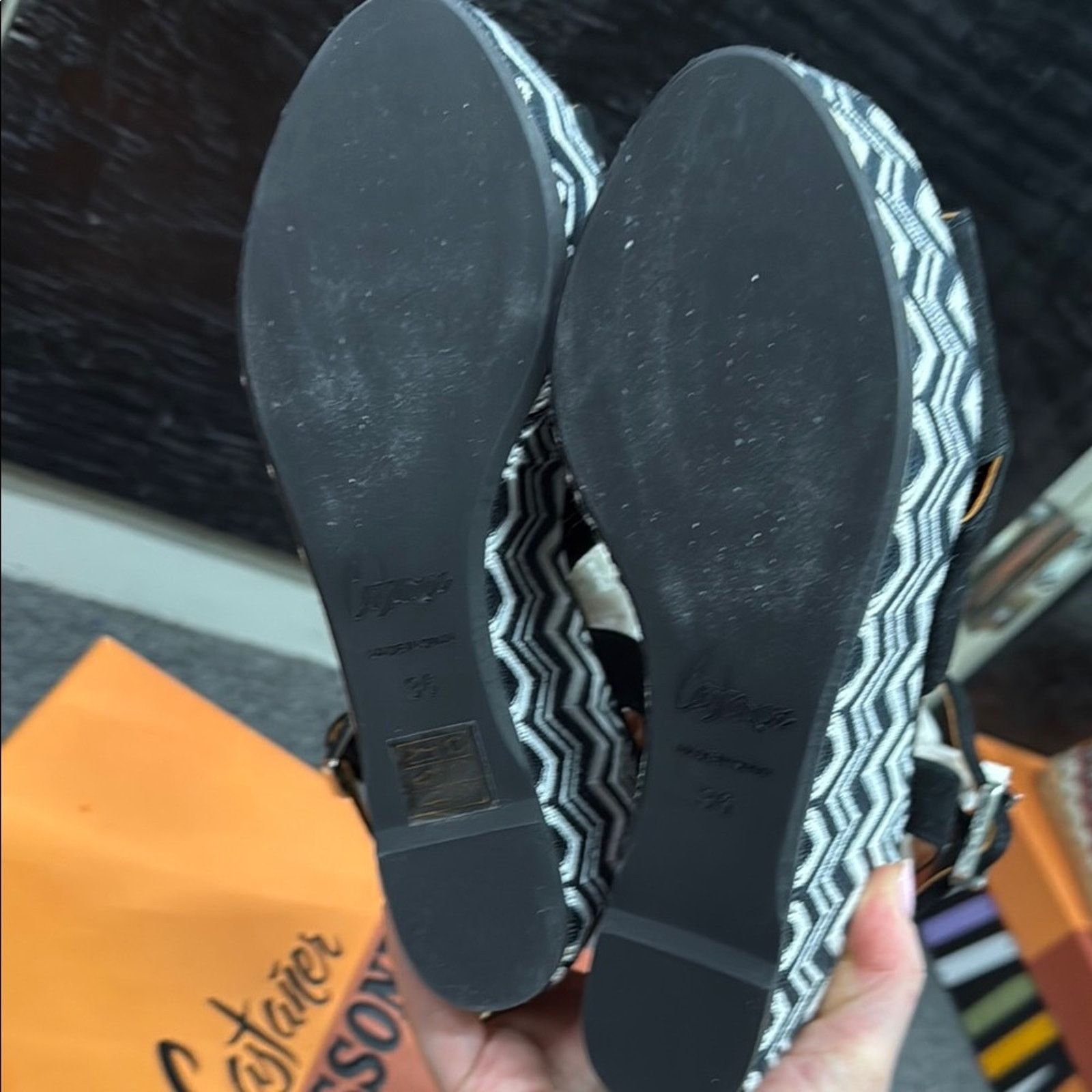 Missoni NWT Missoni Black White Zigzag Platform Wedges Size 36 US 6 Size US 6 / IT 36 - 7 Thumbnail