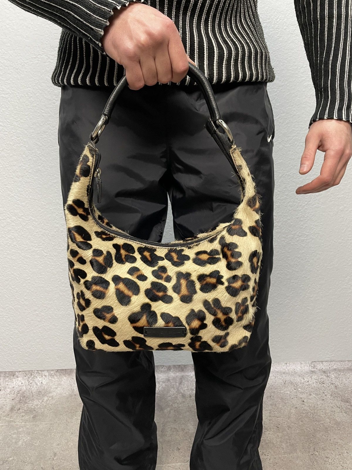 Guess Vintage Mancinelli Milano Leopard Baguette Shoulder Bag Hobo Size ONE SIZE - 2 Thumbnail