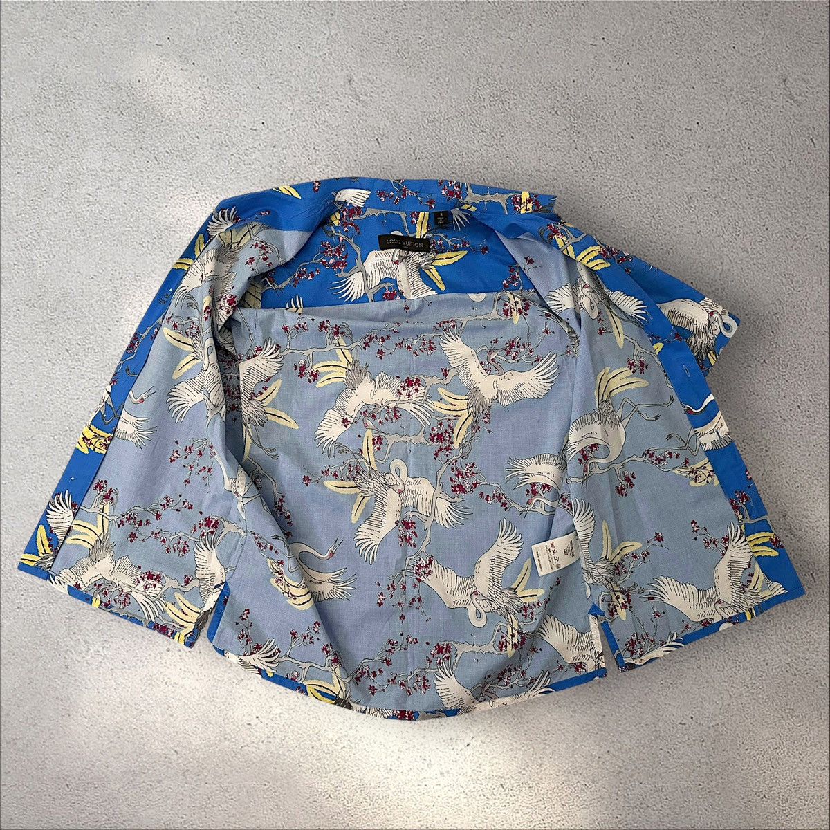 Louis Vuitton Louis Vuitton Crane Shirt Size US S / EU 44-46 / 1 - 5 Thumbnail