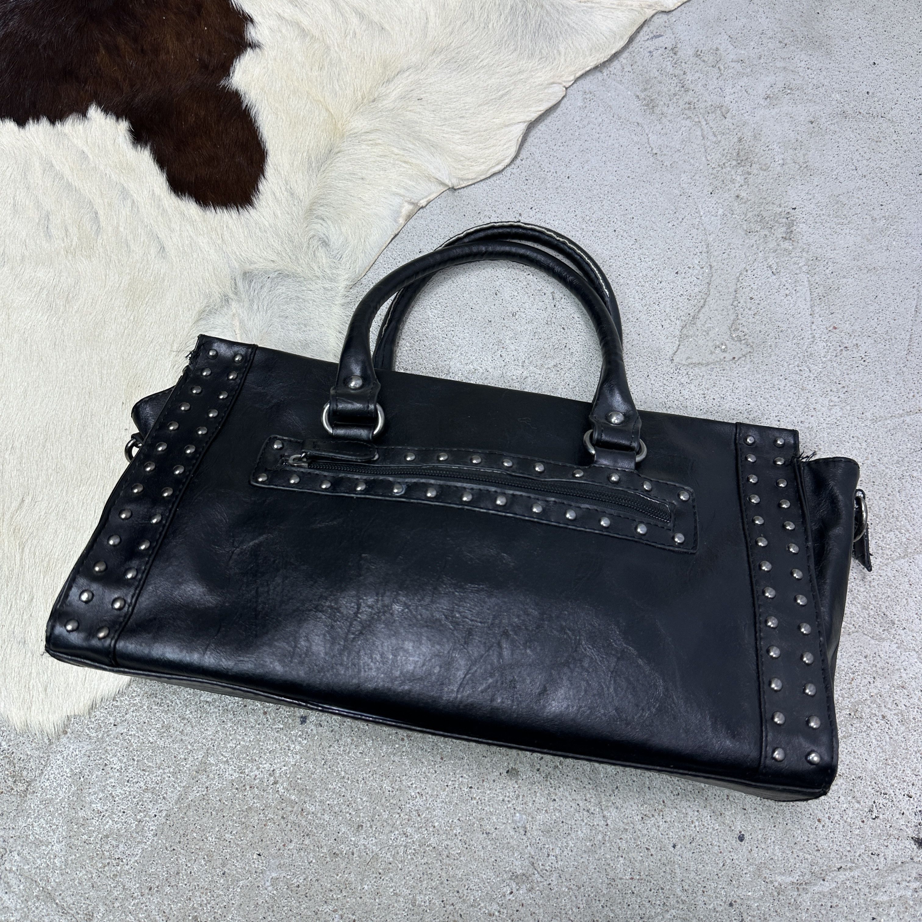 Vintage Vintage Avant Garde Leather Studded Bag Y2K Size ONE SIZE - 2 Thumbnail