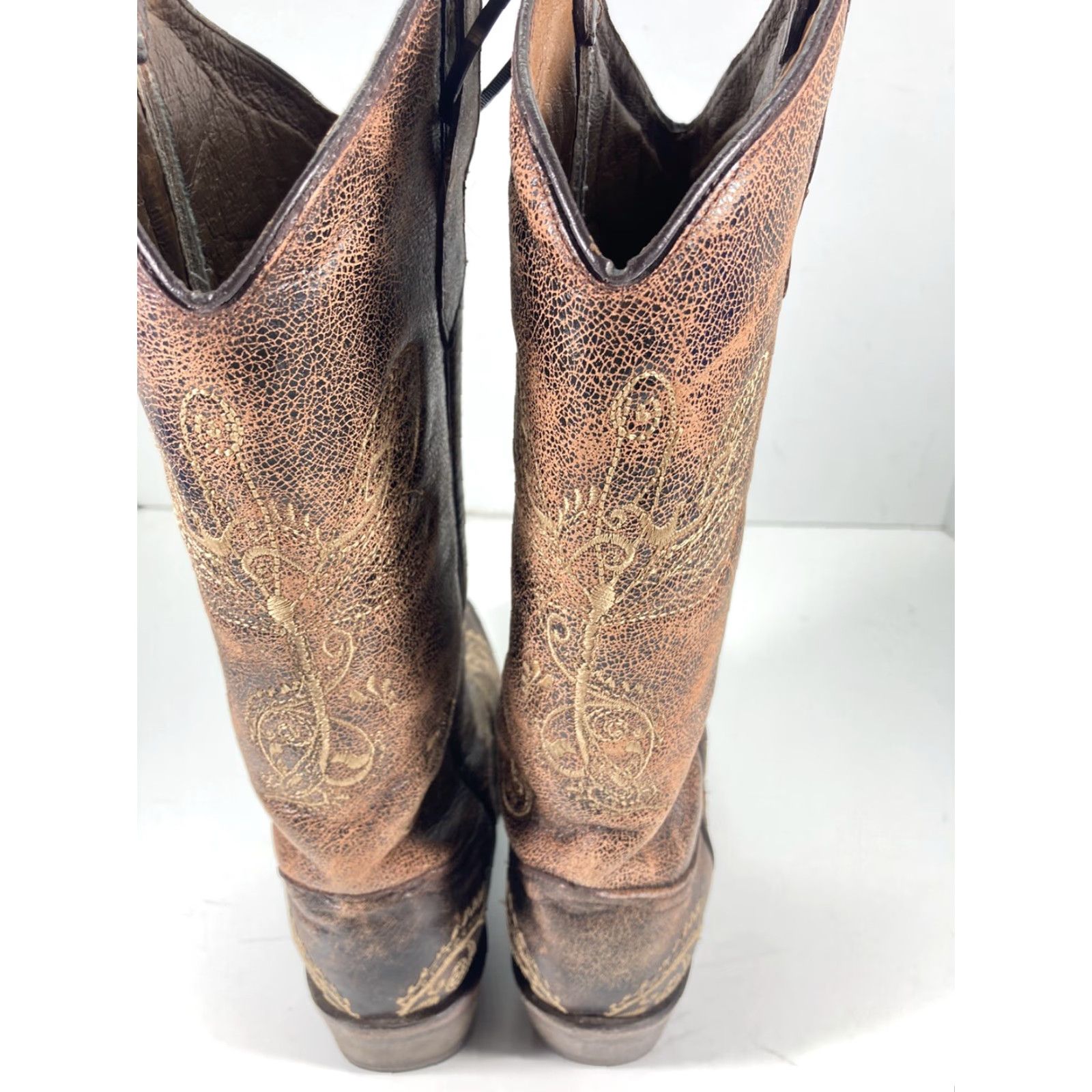 Vintage **Circle G Women Western Wedding Boot Sz 7.5 Brown Floral Leather** User: Circle G Women Western Wedding Boot Sz 7.5 Brown Floral Leather Size US 8 / IT 38 - 7 Thumbnail