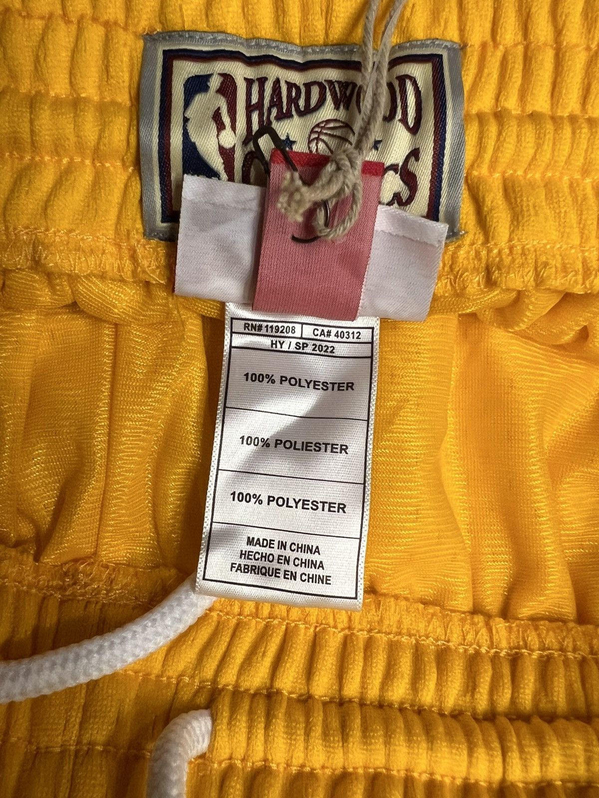 Other Men's Mitchell & Ness NBA Swingman Shorts Los Angeles Lakers Size US 34 / EU 50 - 6 Thumbnail