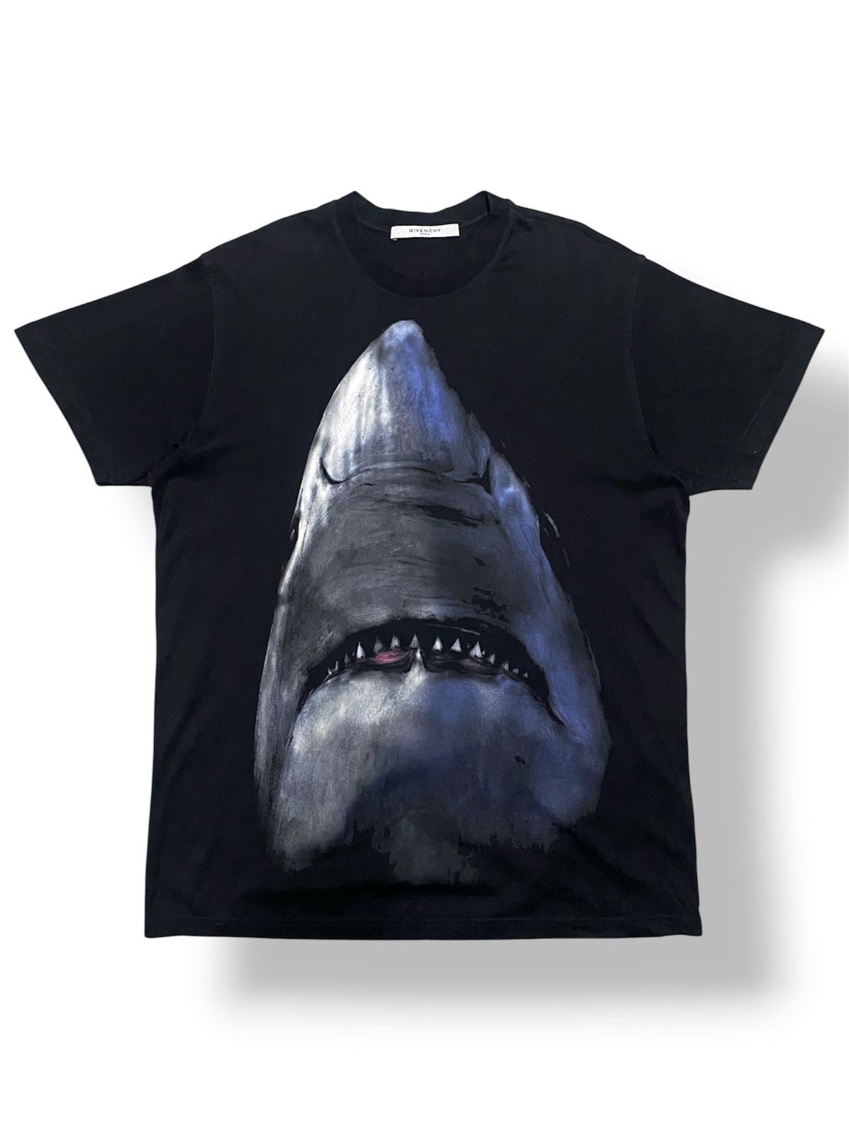 Givenchy Givenchy - Ricardo Tisci - SS17 Shark AOP tee oversized Size US XS / EU 42 / 0 - 1 Thumbnail