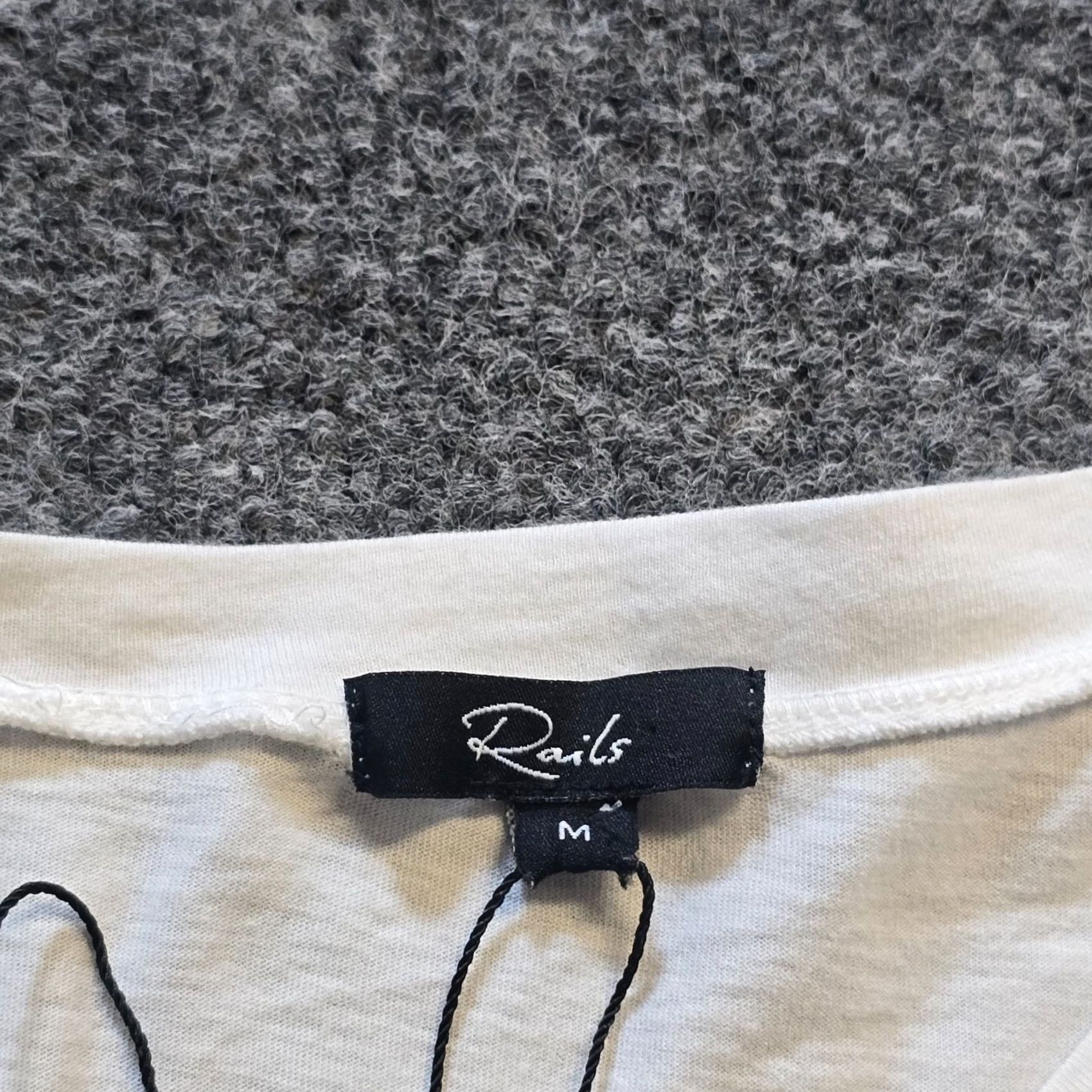 Rails Rails Top Womens Size Medium White Puff Long Sleeve Lightweight Capsule Casual Blouse Size M / US 6-8 / IT 42-44 - 3 Thumbnail