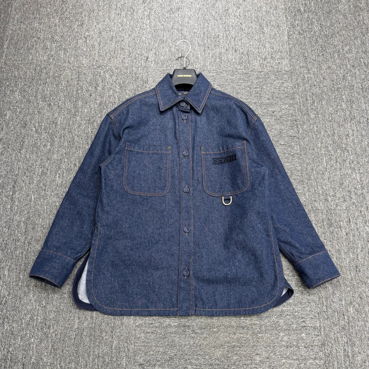 Fendi Fendi Cutout Letter Denim Shirt Size 40 Size S / US 4 / IT 40 - 1 Thumbnail