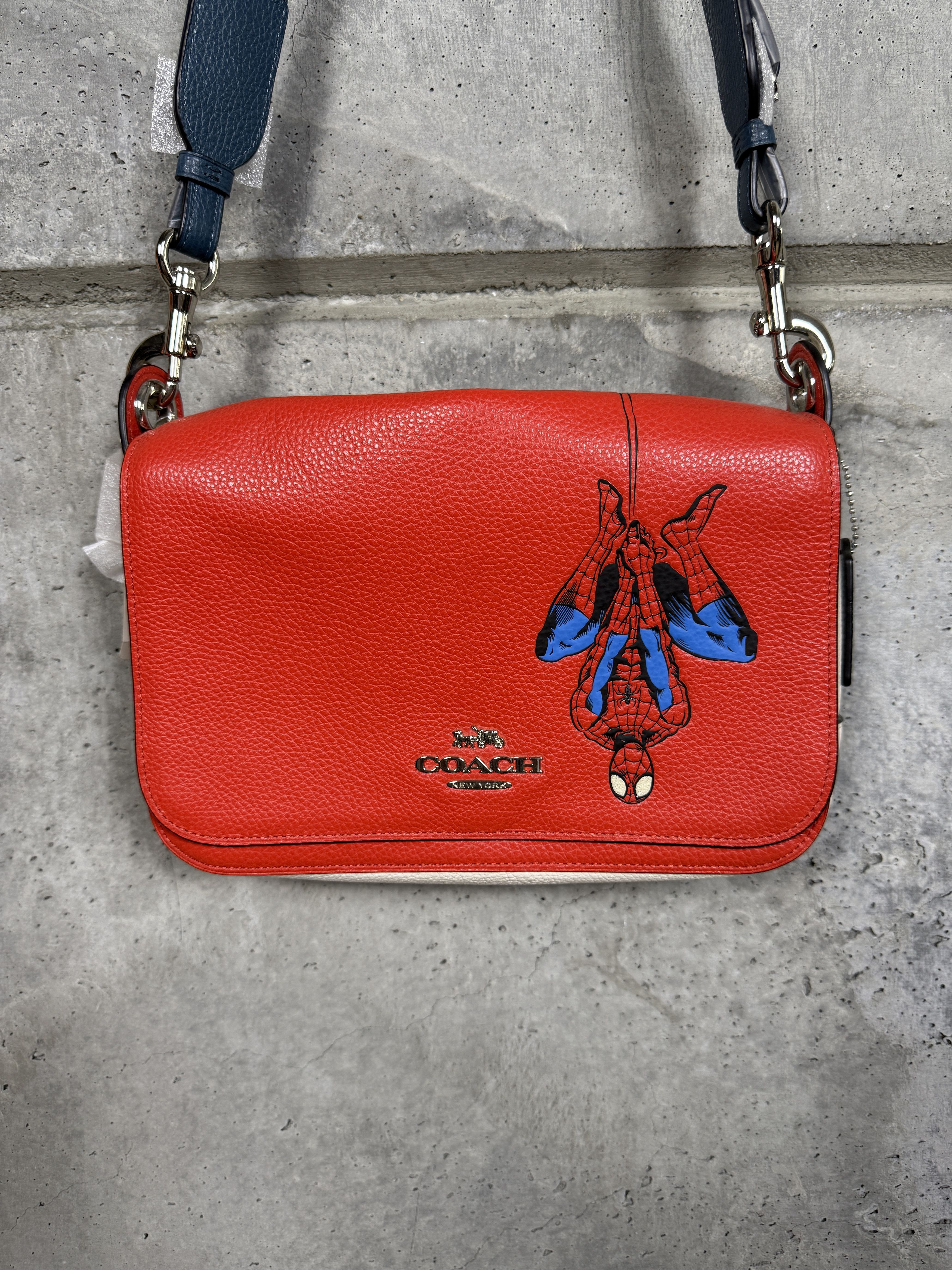 Coach Coach x Marvel Spiderman Jes Messenger Size ONE SIZE - 5 Thumbnail