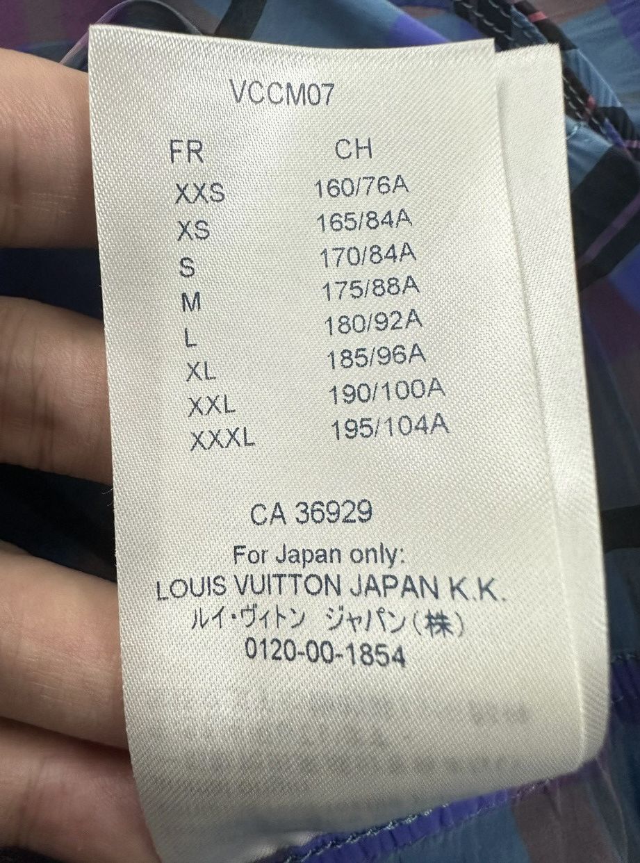 Louis Vuitton Louis Vuitton AW17 Virgil Abloh Backpack Runway Shirt Sz. M Size US M / EU 48-50 / 2 - 5 Thumbnail