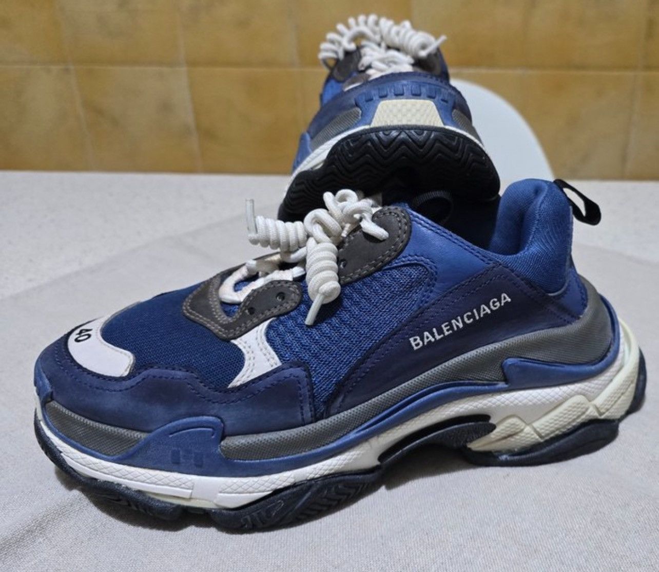 Balenciaga Balenciaga - Triple S EU 40 26.5cm Size US 7 / EU 40 - 2 Thumbnail