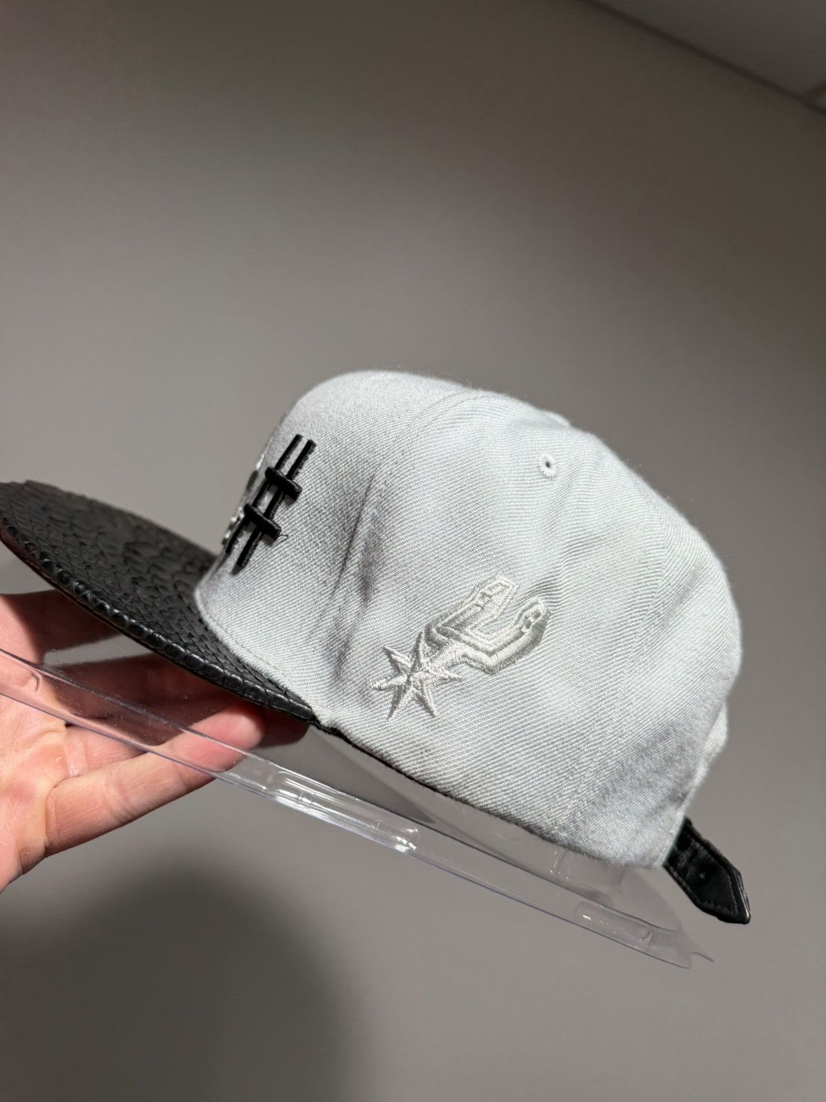 Just Don × Mitchell & Ness × Rsvp Gallery Just Don M&N x Been Trill San Antonio Spurs Gray Python Hat Size ONE SIZE - 14 Thumbnail