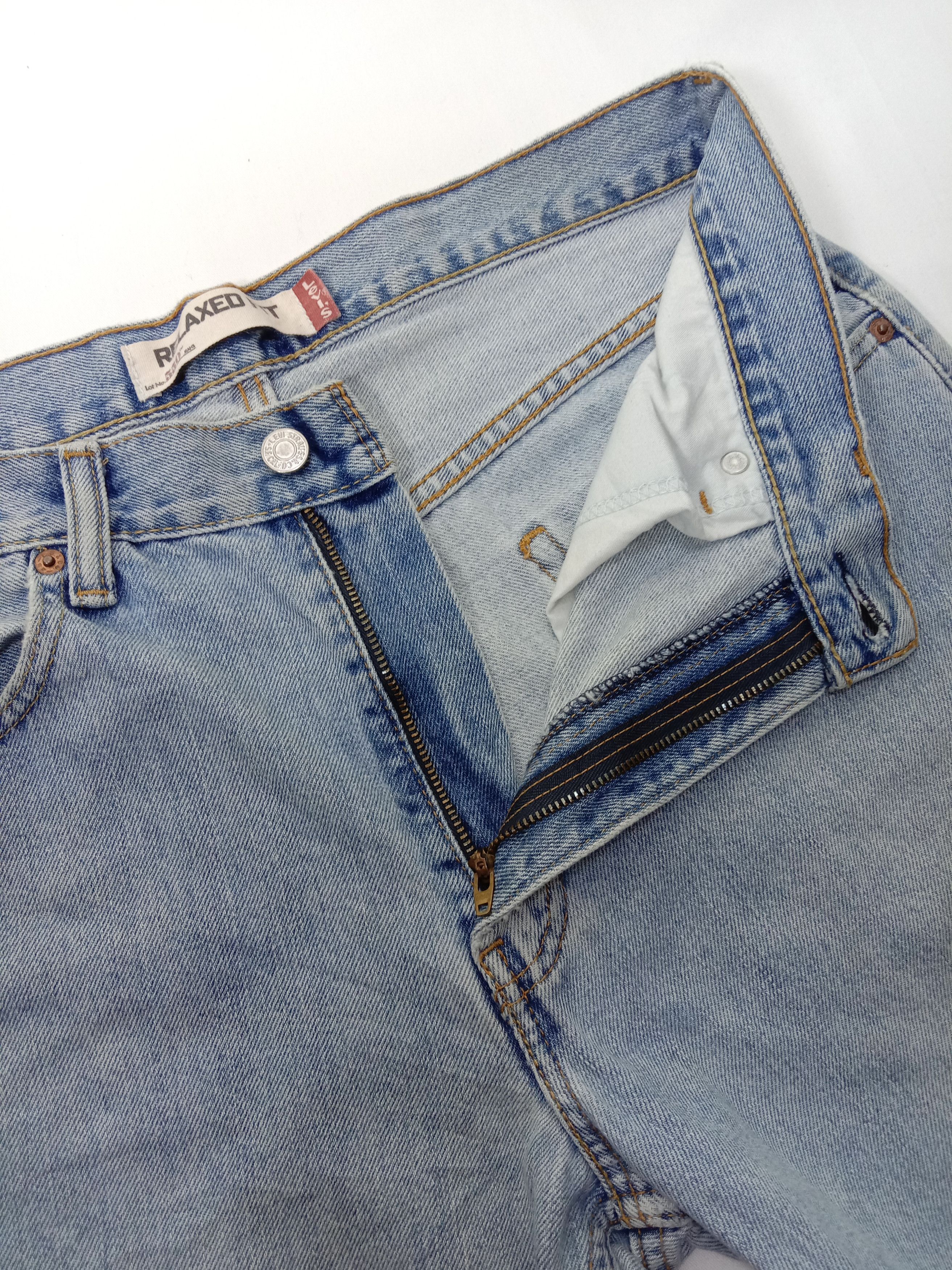 Levi's Vintage Levi's 550 Jeans Relaxed Fit Light Wash Denim Size US 33 - 9 Thumbnail