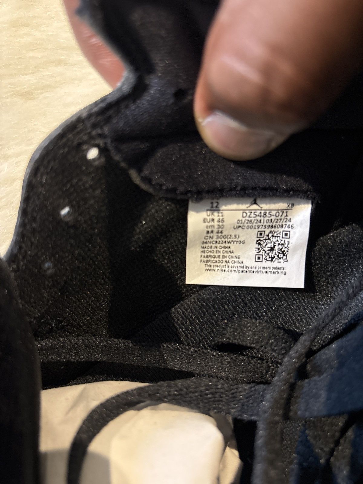 Jordan Brand Jordan 1 Retro High ‘OG Black Gold’ Size US 12 / EU 45 - 5 Thumbnail