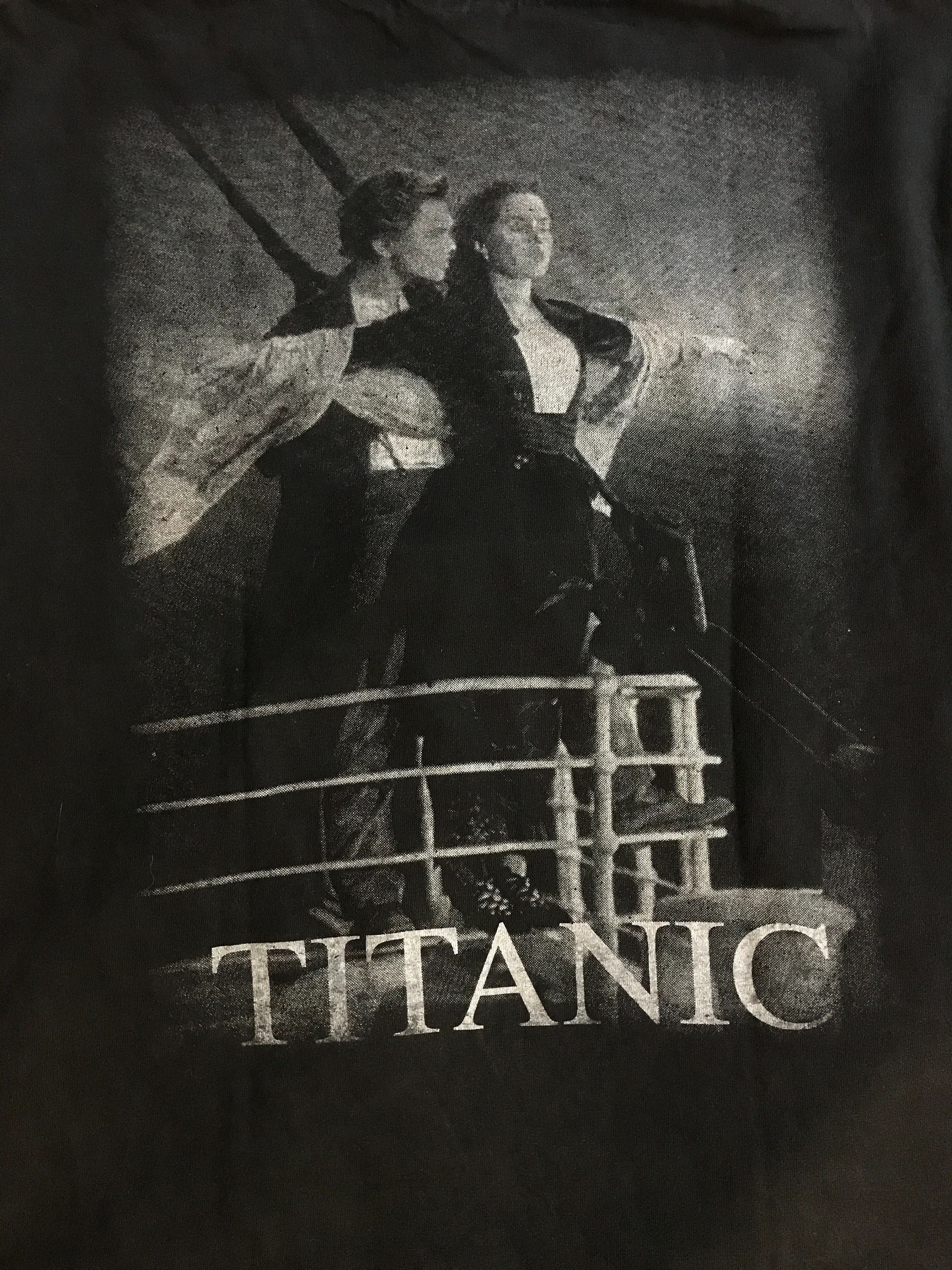 Vintage Vintage 90s Titanic T-Shirt Rare Movie Cameron Di Caprio Size US S / EU 44-46 / 1 - 4 Thumbnail