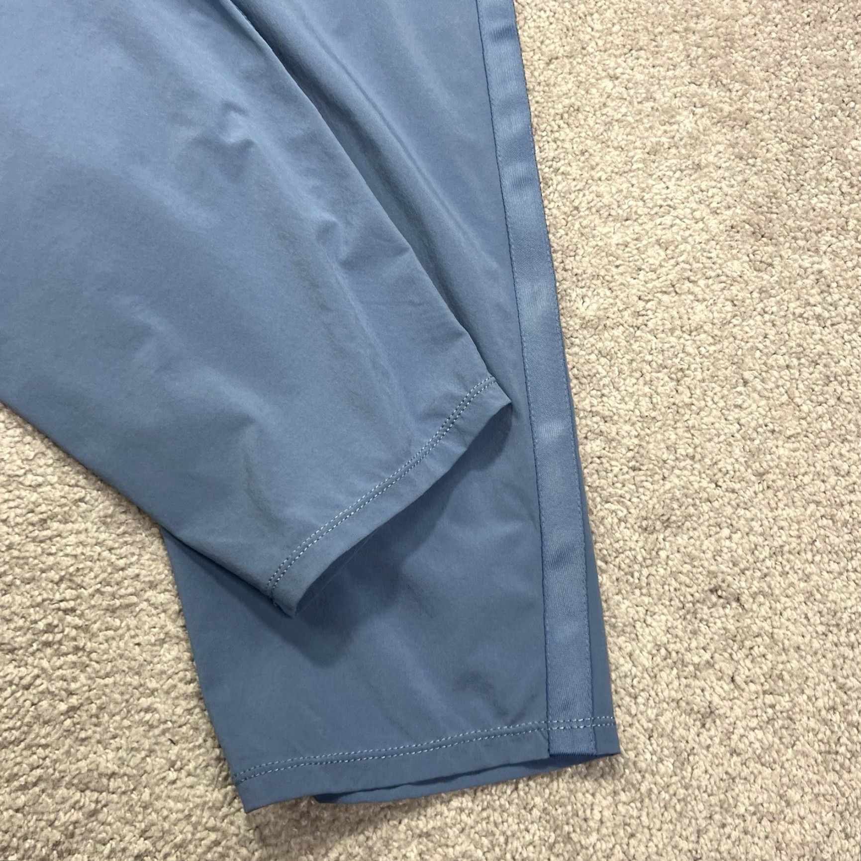 Athleta Athleta Nolita Slim Tapered Crop Pants 16 (34x24) Blue Stretch Pockets Casual Size 38" / US 16 / IT 52 - 6 Thumbnail