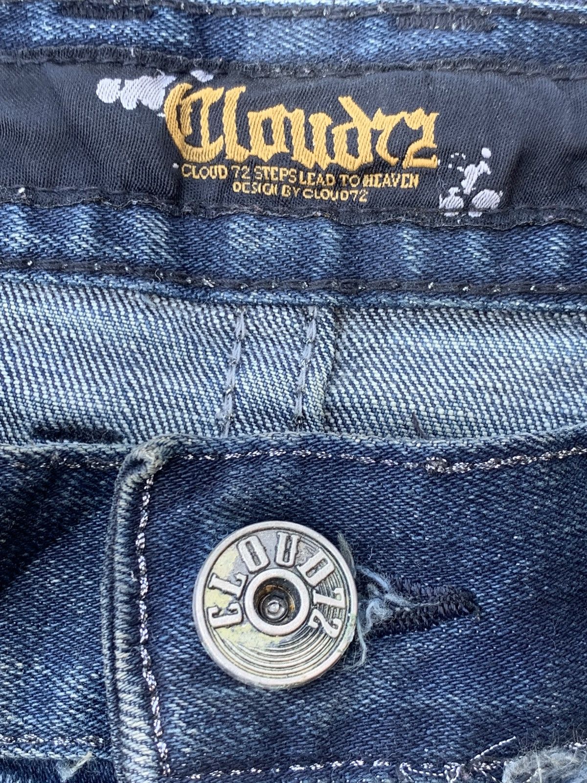 Other Cloud 72 cross symbol like chrome hearts style. Size US 29 - 10 Thumbnail