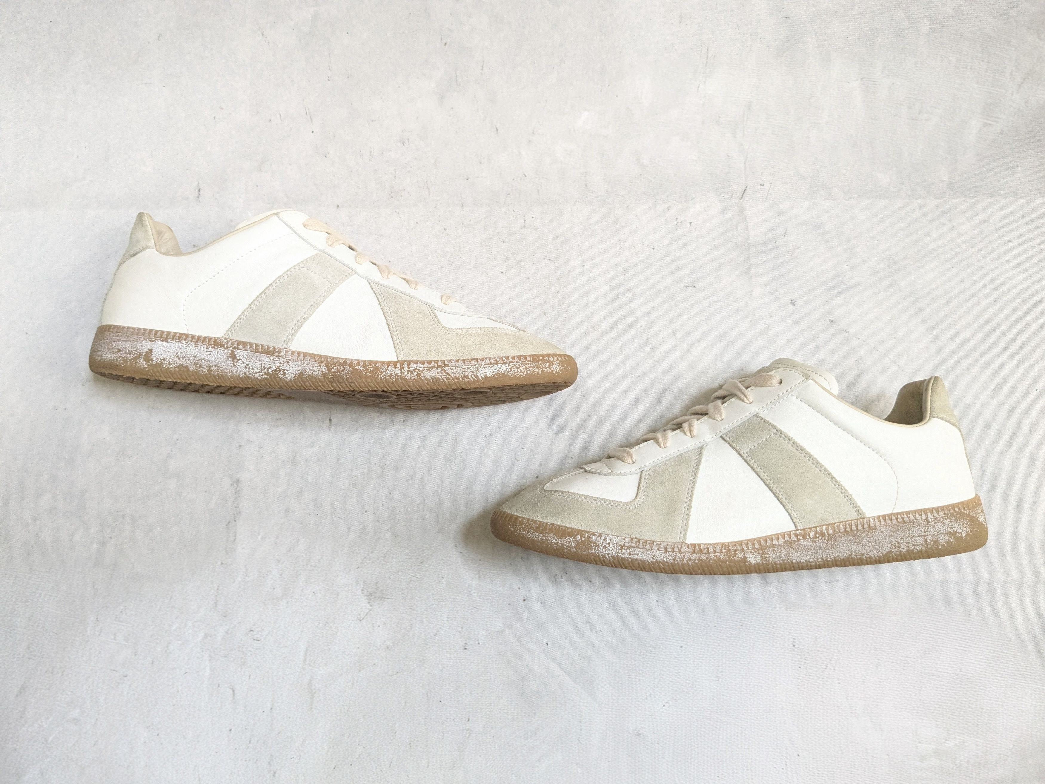 Maison Margiela Maison Margiela Replica GAT White Gray 7 40 Gum Low Size US 7 / EU 40 - 1 Thumbnail