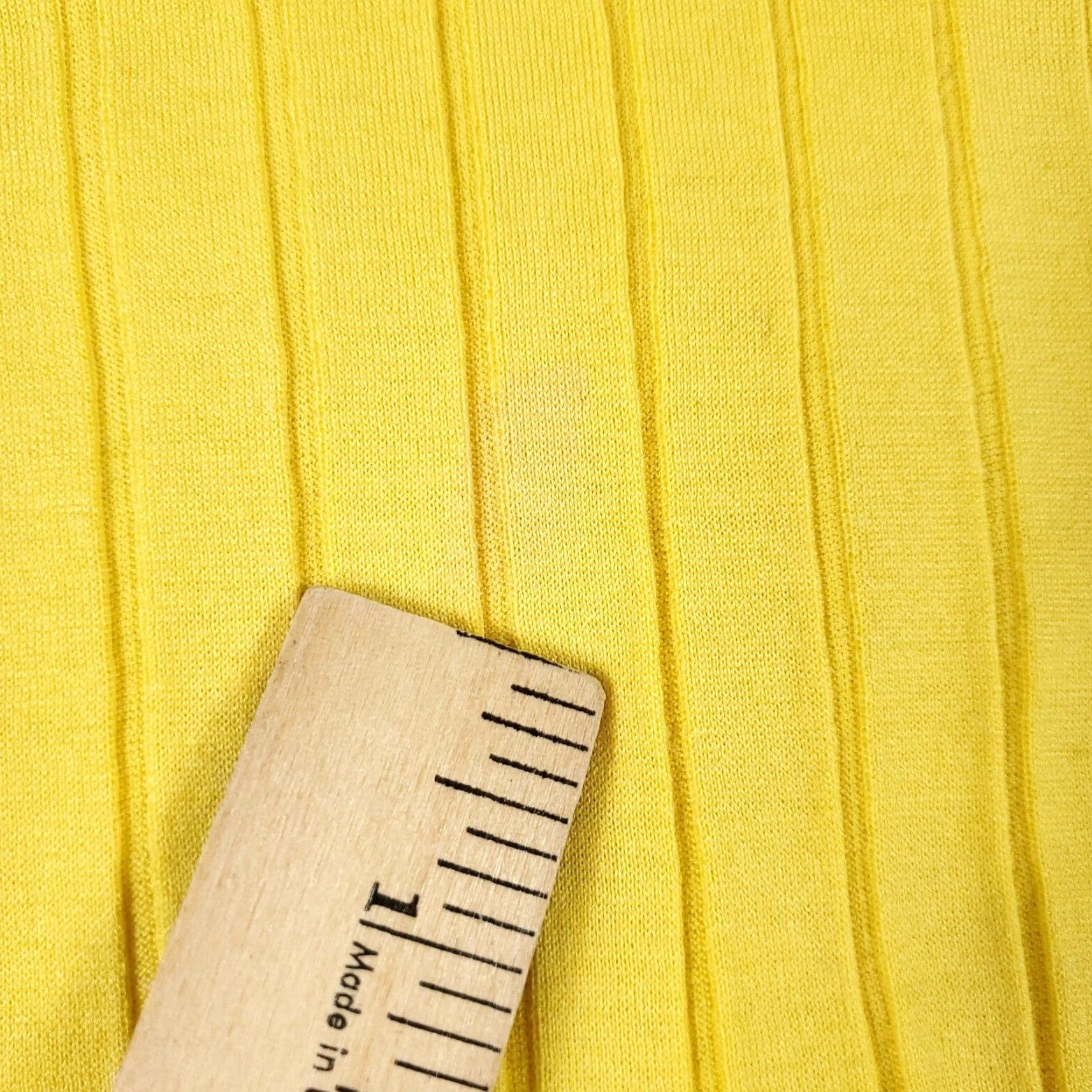 Polo Ralph Lauren Polo Ralph Lauren Women's T-Shirt Medium Yellow Ribbed Short Sleeve Crew Neck Casual Logo Size M / US 6-8 / IT 42-44 - 5 Thumbnail