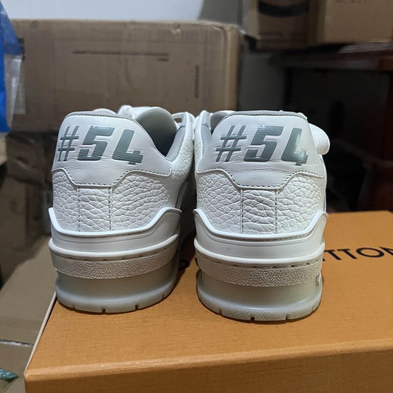 Louis Vuitton Louis Vuitton Trainer Low Top Fashion Sneakers -2508 Size US 6.5 / EU 39-40 - 3 Thumbnail