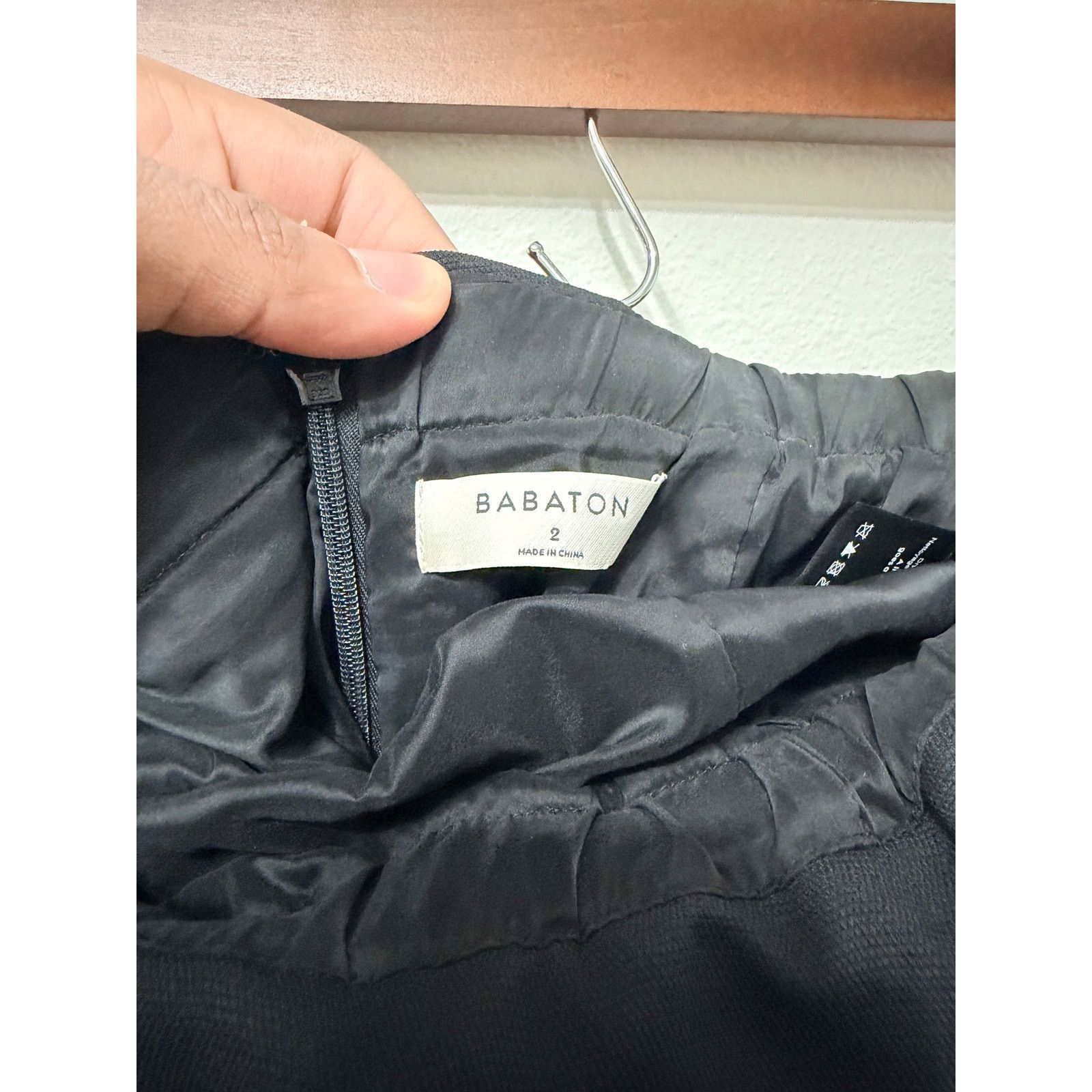 Aritzia NWOT Aritzia Babaton Flutter Strapless Jumpsuit Sz 2 Size 26" / US 2 / IT 38 - 3 Thumbnail