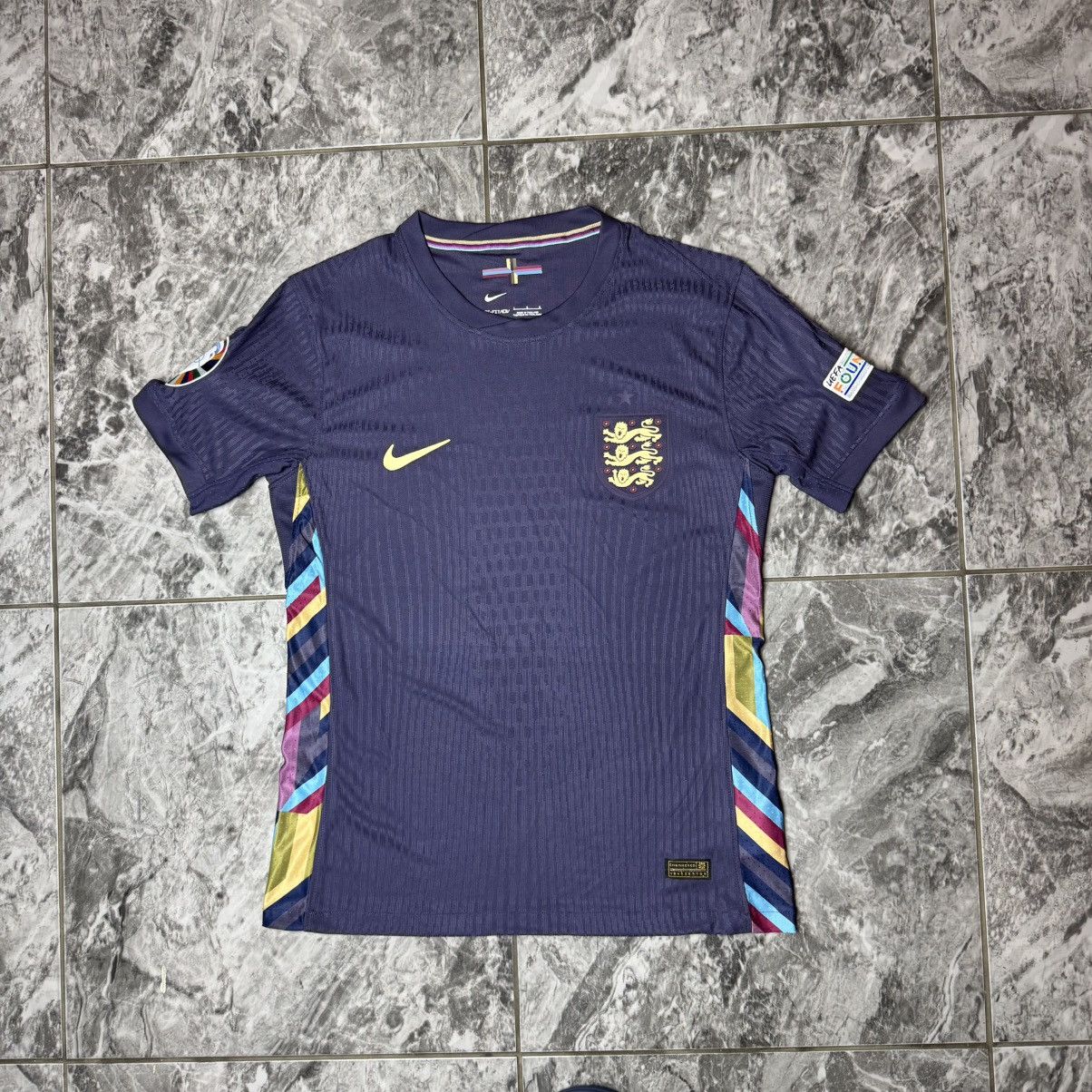 Nike ENGLAND AWAY SHIRT 2024/25 Size US L / EU 52-54 / 3 - 1 Thumbnail