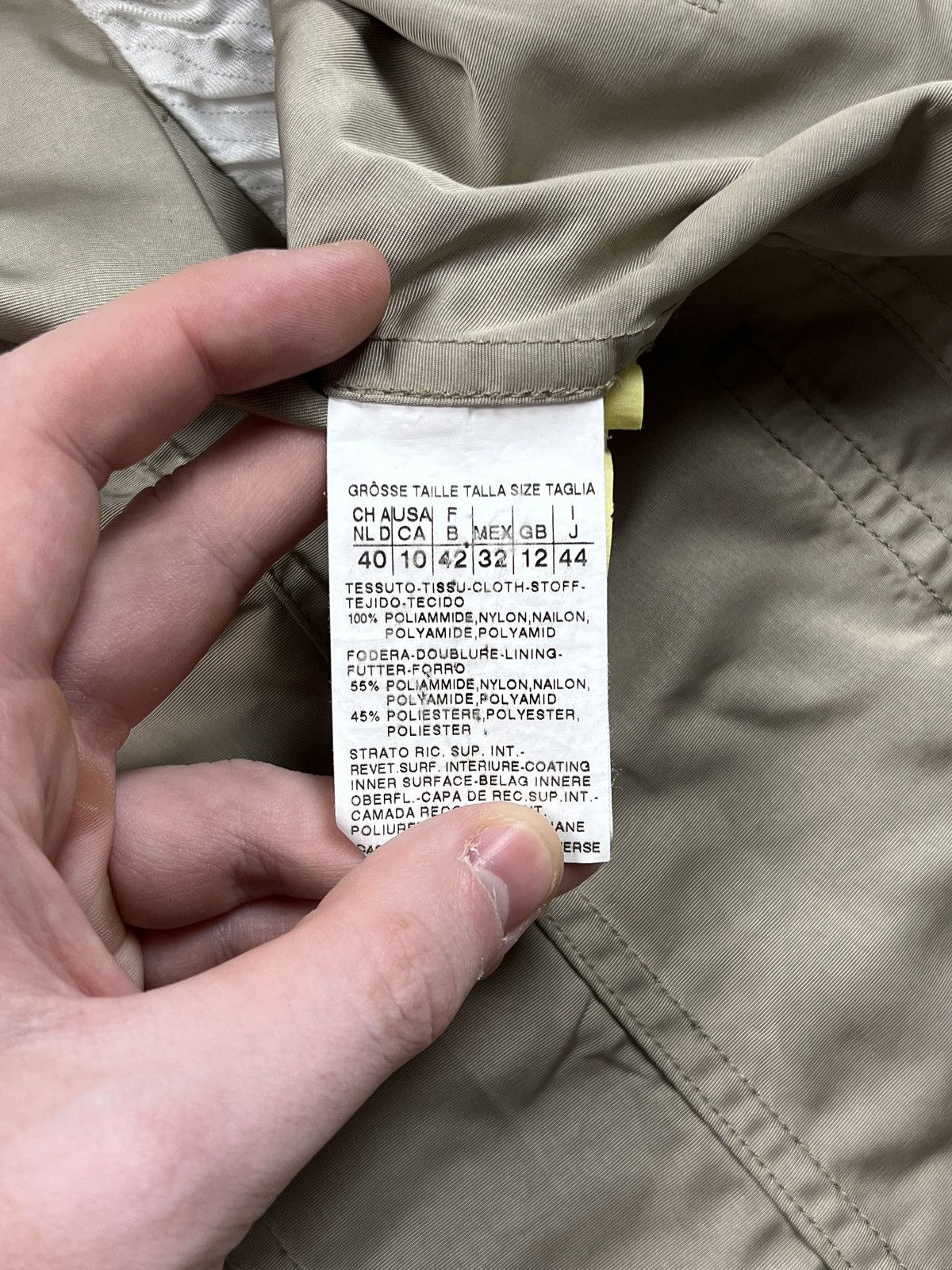 Weekend Max Mara Weekend Max Mara Belted Nylon Military Style Jacket (Y0040) Size L / US 10 / IT 46 - 13 Thumbnail