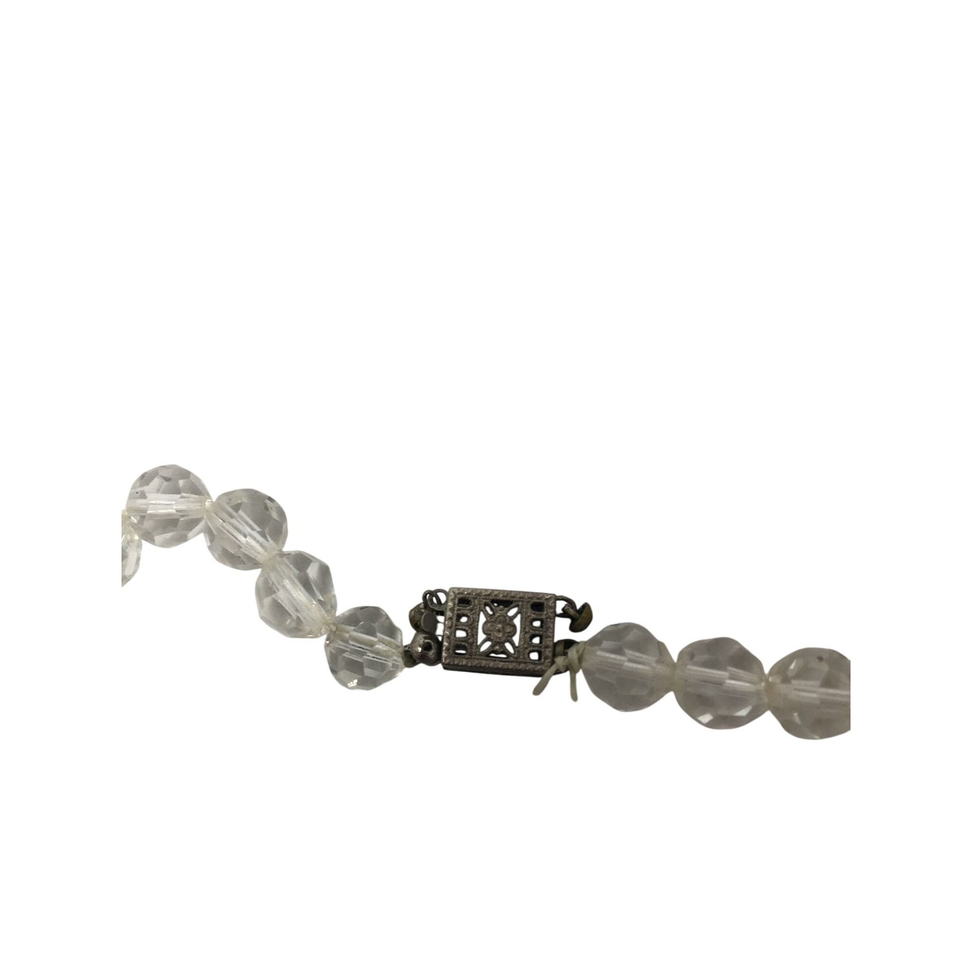 Other Women's Necklace with Clear Beads on it Size ONE SIZE - 5 Thumbnail