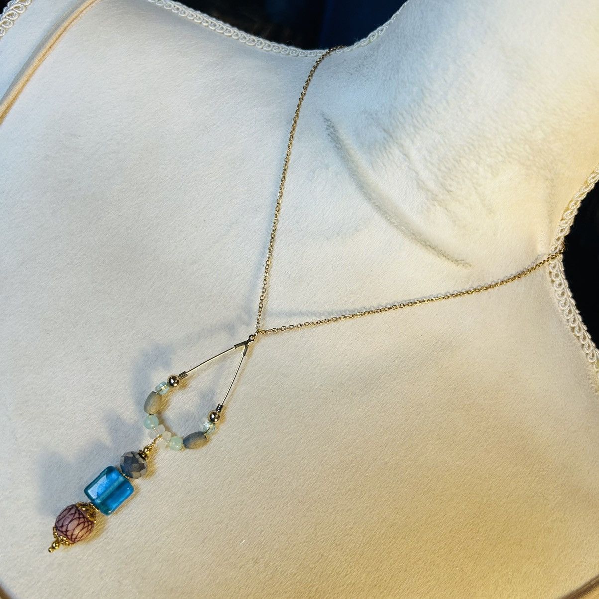 Handmade Handcrafted vintage bead changeable charm pendant necklace Size ONE SIZE - 2 Thumbnail