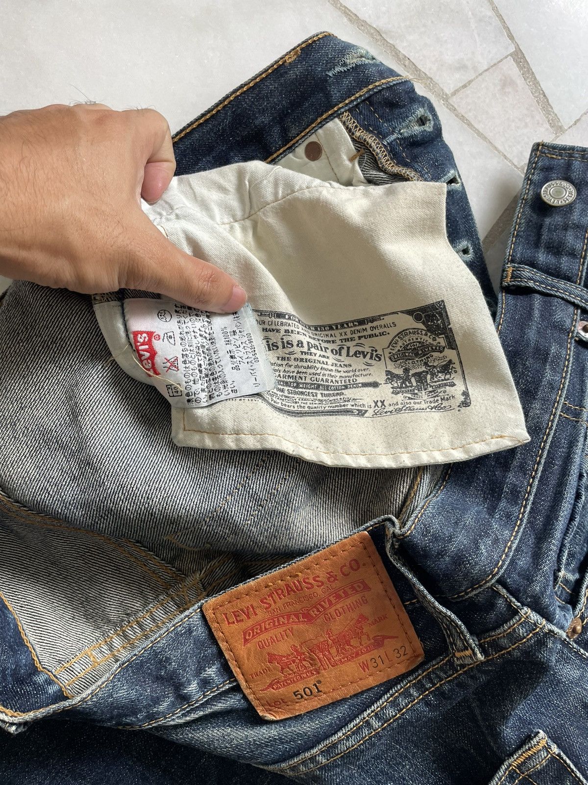 Levi's Vintage Levis 501 Jeans Size US 31 - 7 Thumbnail