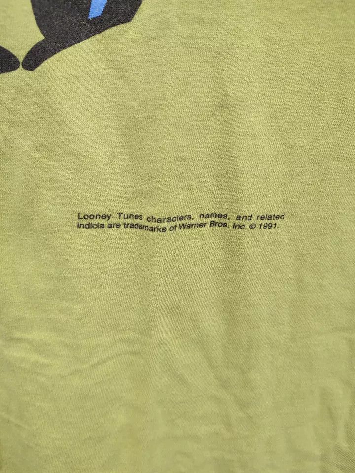 Vintage Vintage Looney Tunes Six Flag Great America 90s Size US XXL / EU 58 / 5 - 10 Thumbnail
