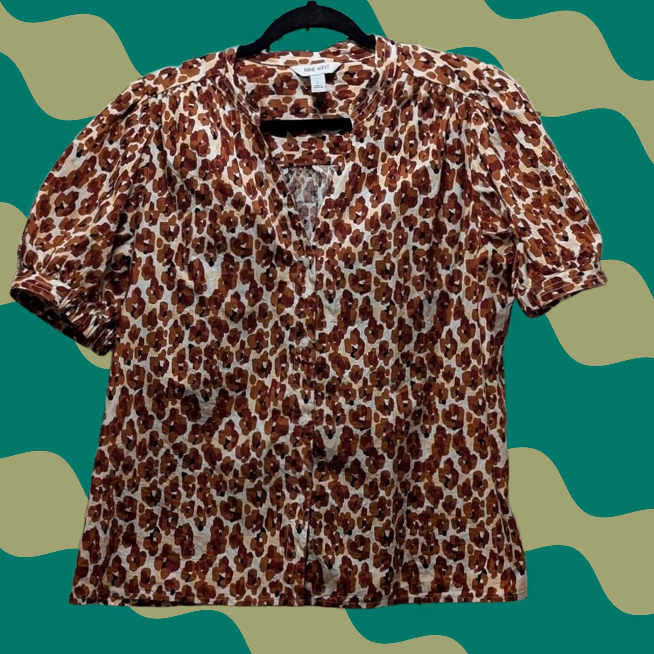 Nine West Nine West Blouse Shirt Women's L Floral Short Sleeve Button Up V Neck Office Wear EUC Brown Size L / US 10 / IT 46 - 1 Thumbnail