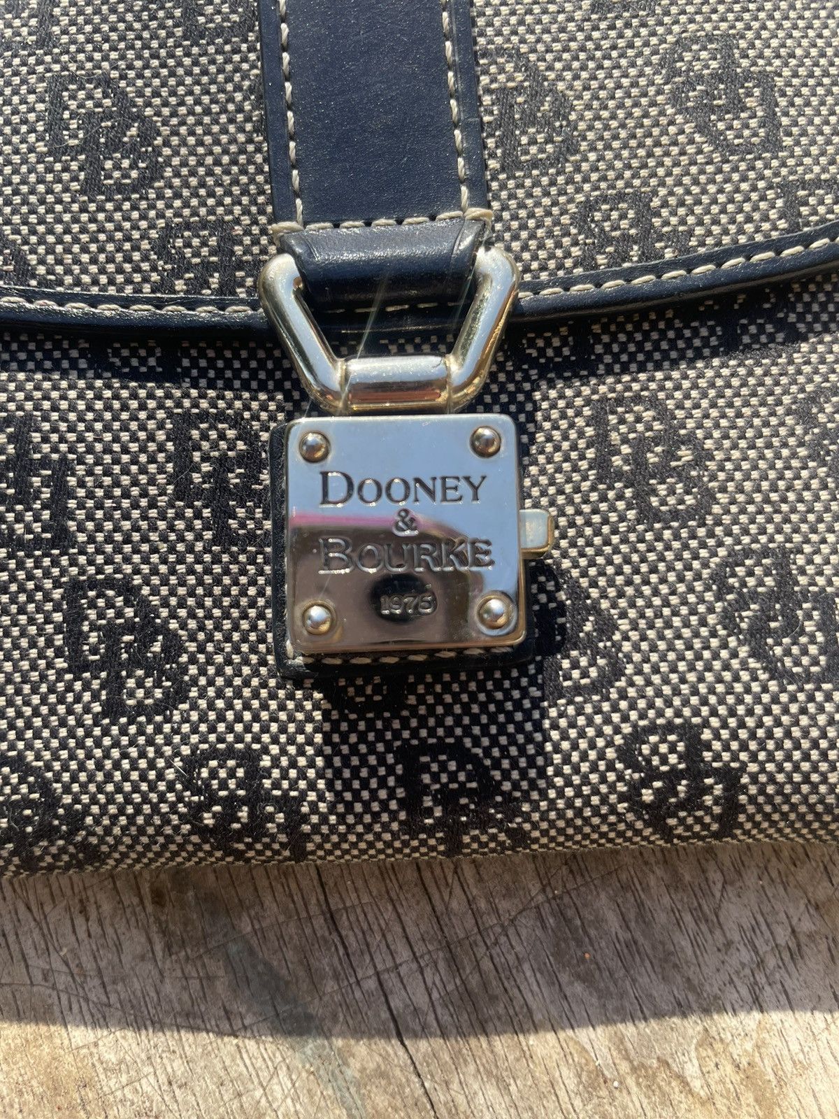 Dooney & Bourke Dooney & Bourke classic black logo wallet Size ONE SIZE - 3 Thumbnail