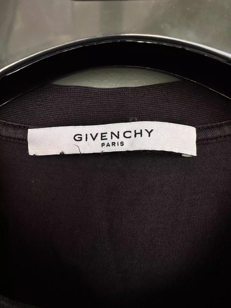 Givenchy Givenchy Givenchy Classic Dog Logo Short Sleeve Shirt -250 Size US S / EU 44-46 / 1 - 3 Thumbnail