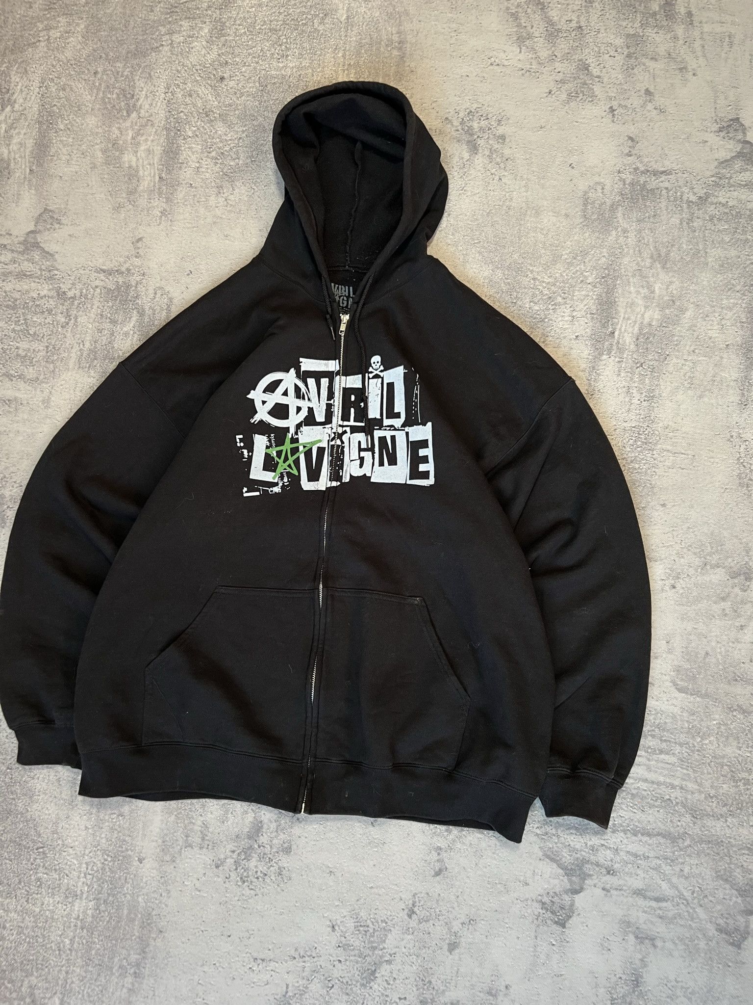 Fruit Of The Loom Avril Lavigne Mens Full Zip Hoodie 2024 Greatest Hits Tour Size US XL / EU 56 / 4 - 1 Thumbnail