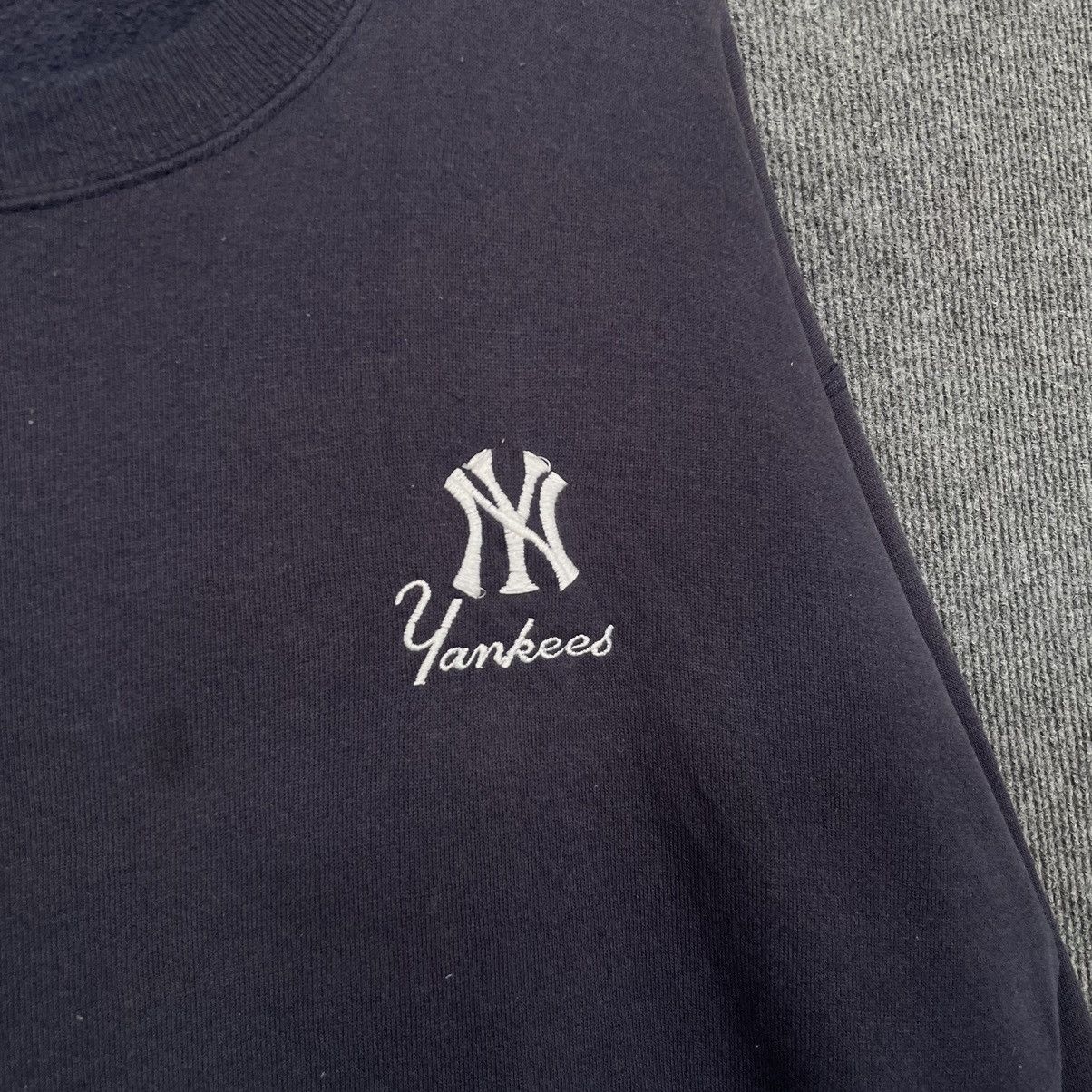 New York Yankees × Nutmeg × Vintage Vintage 1990s NY Yankees Small Logo Crewneck Sweatshirt Size US L / EU 52-54 / 3 - 2 Thumbnail