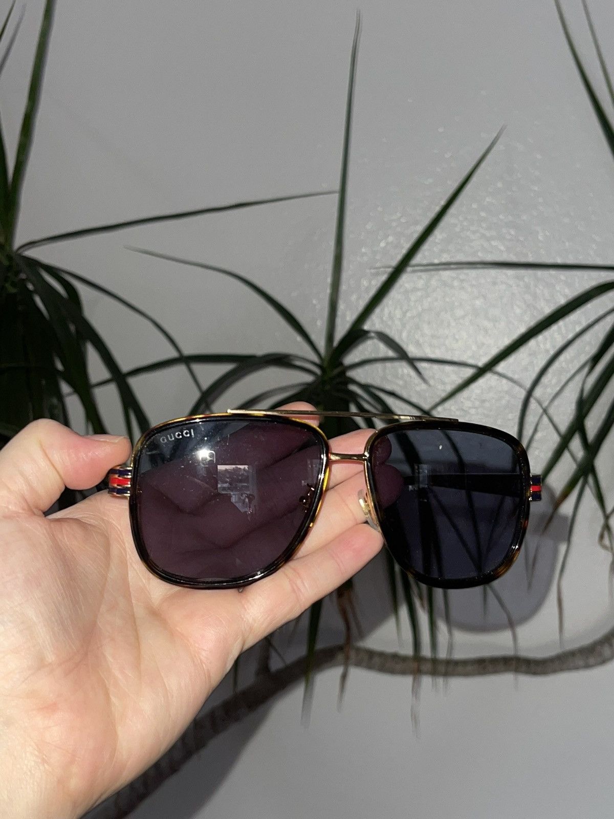 Gucci Men’s Aviator Gucci Sunglasses Size ONE SIZE - 2 Thumbnail