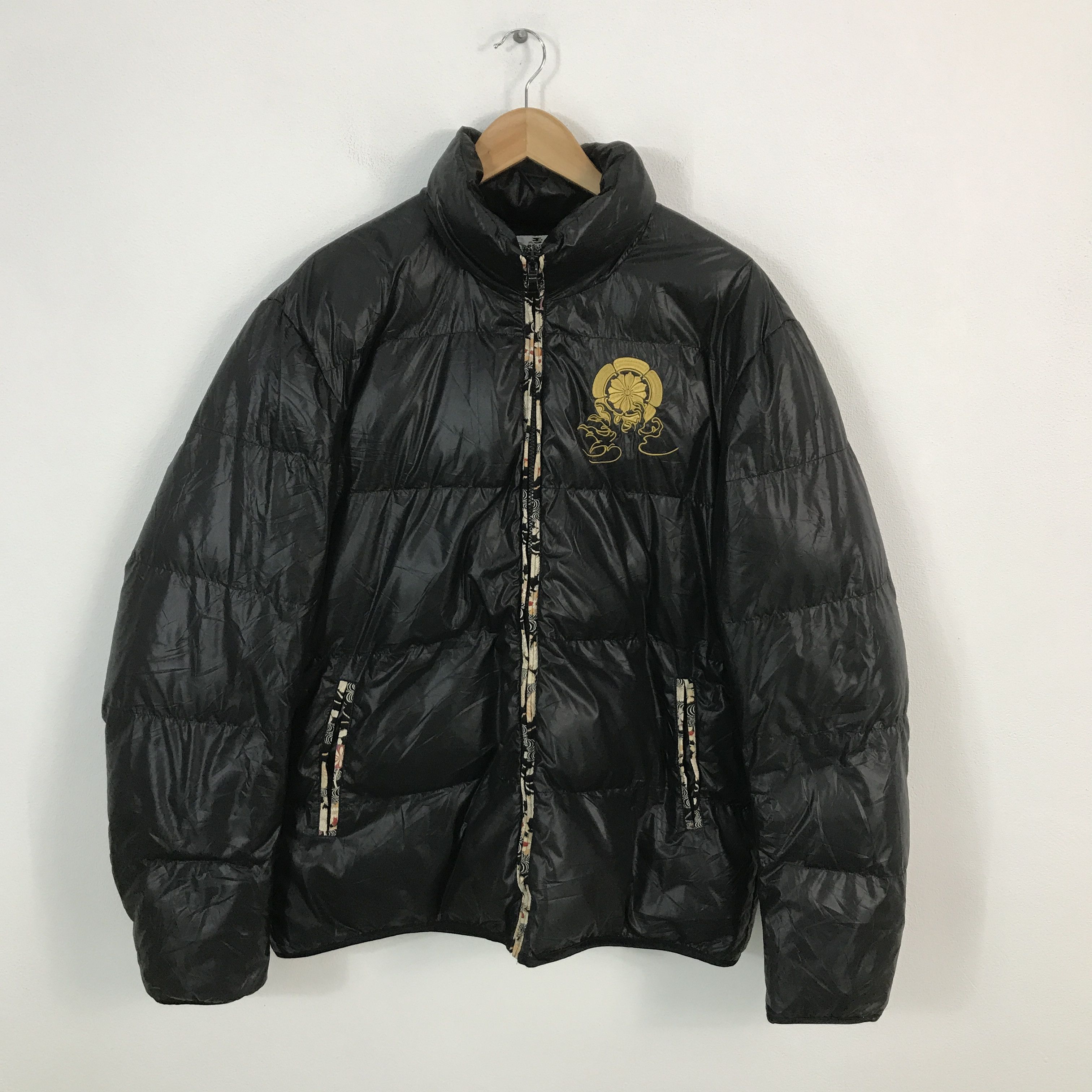 Japanese Brand Kara Kuri tamashi koi fish Puffer jacket Size US XL / EU 56 / 4 - 2 Thumbnail