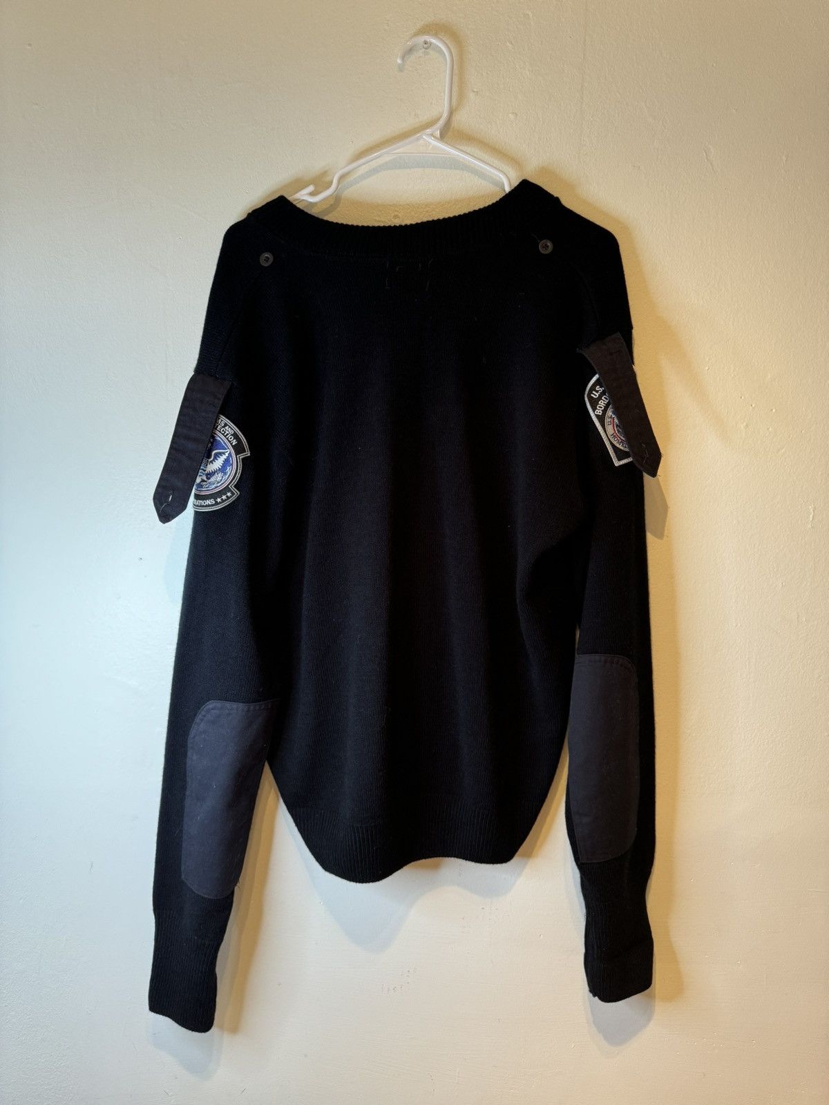 Other US Customs And Border Protection CBP Sweater Size L Size US L / EU 52-54 / 3 - 6 Thumbnail