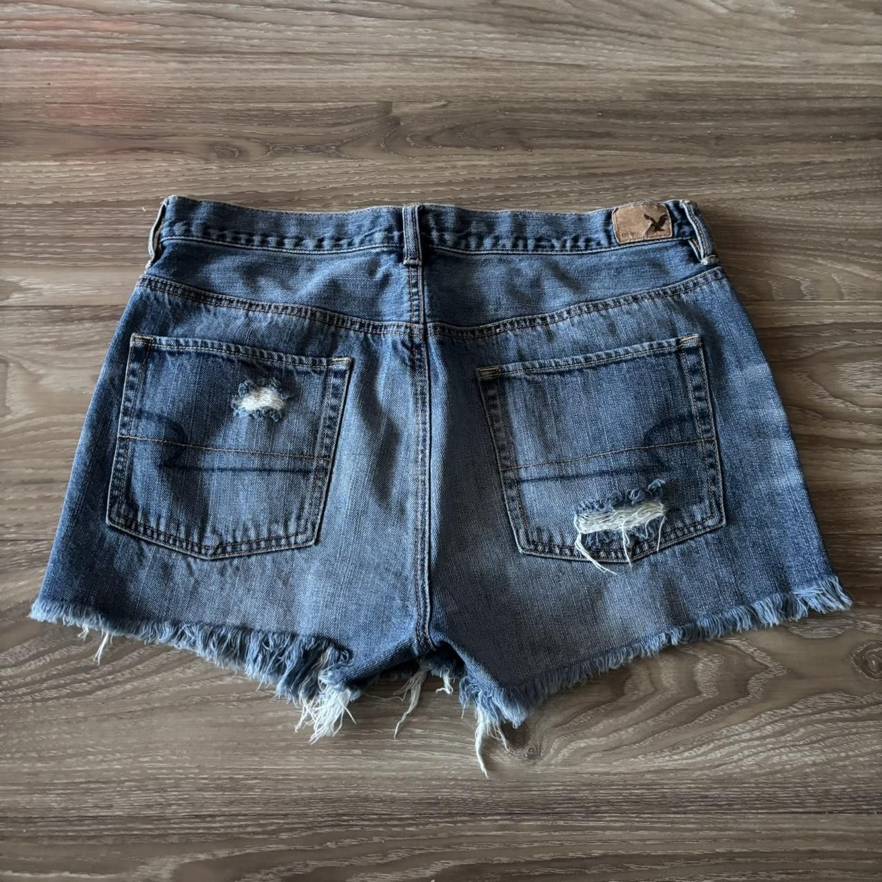Vintage Vintage Y2K/2000s Blue Distressed Jean Shorts! Size 32" / US 10 / IT 46 - 3 Thumbnail