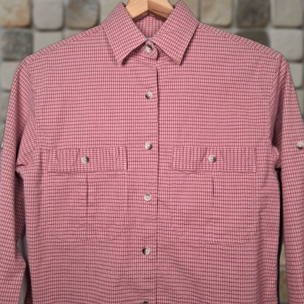 Vintage VINTAGE LL BEAN Traveler Shirt Women XS Pink Plaid Button Collared Long Sleeve Stretch Shirts Regular Womens XS Pink Plaid Shirt Travel Comfort Size XS / US 0-2 / IT 36-38 - 1 Thumbnail