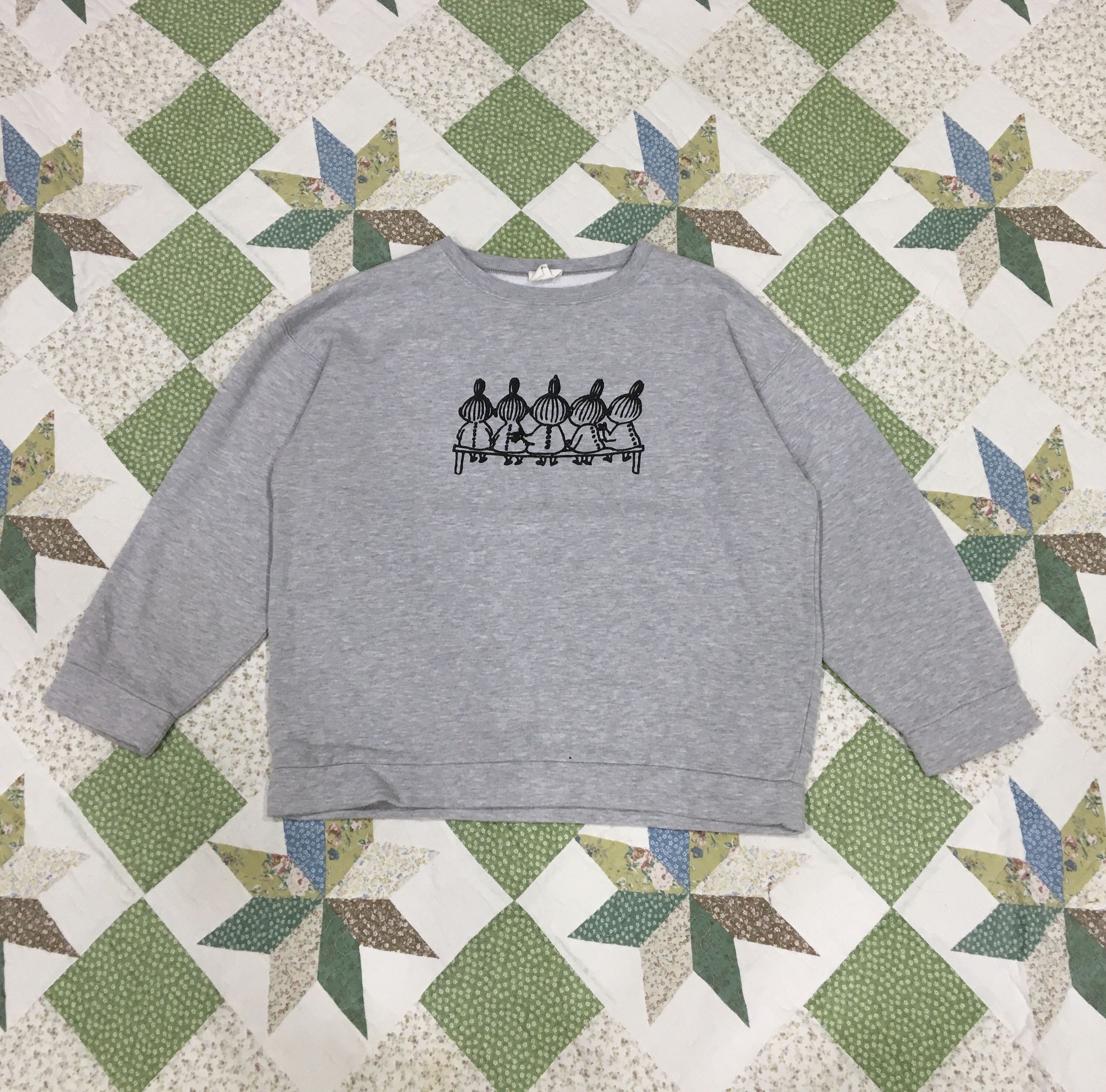 Cartoon Network × Disney × Japanese Brand Moomin Character Crewneck Sweatshirt Size S / US 4 / IT 40 - 1 Thumbnail