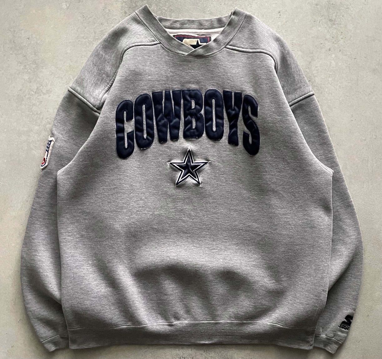 Vintage 1990s Starter Dallas Cowboys NFL Embroidered Crewneck 