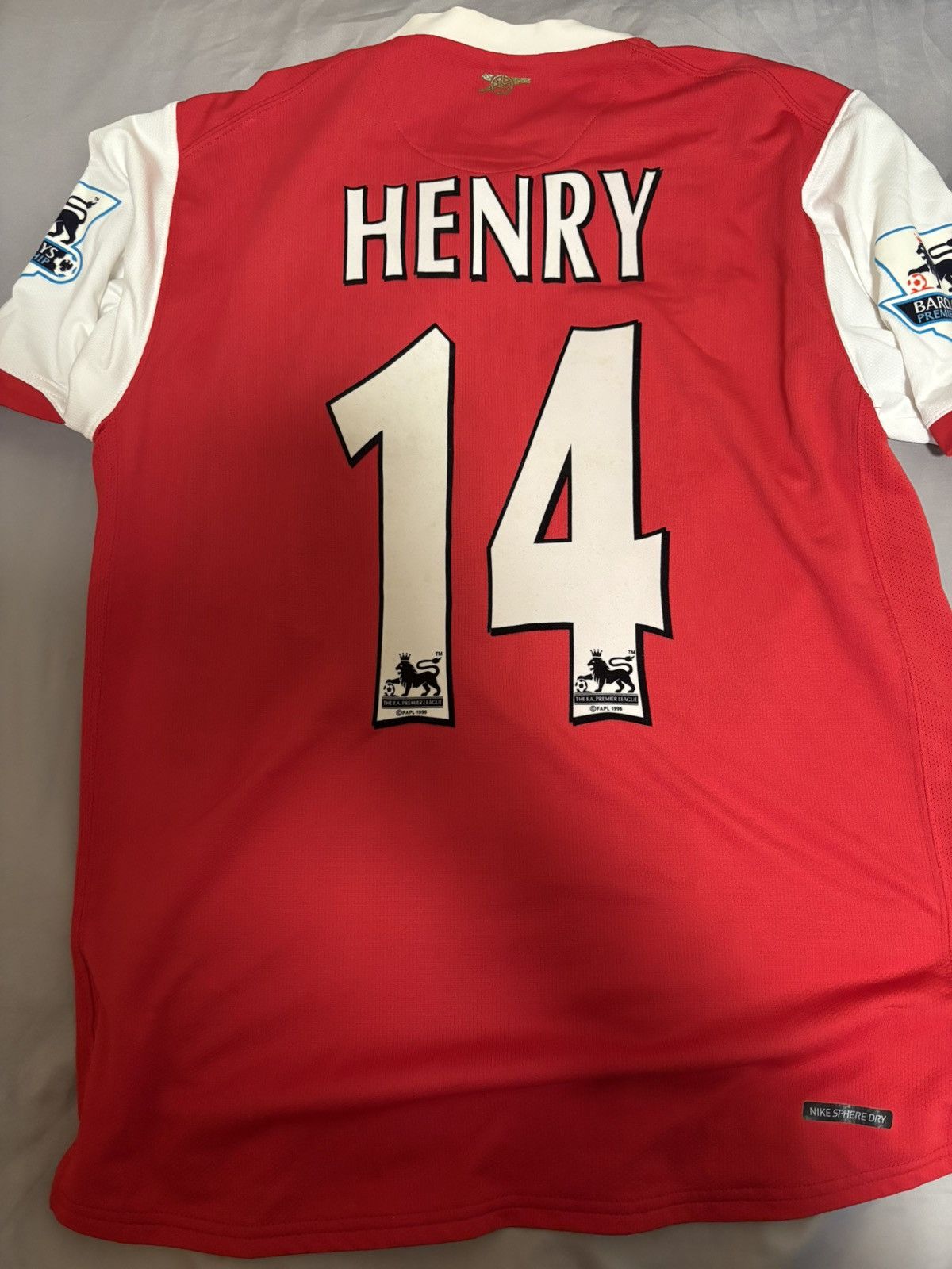 Nike Arsenal 2006/08 henry m size Size US M / EU 48-50 / 2 - 2 Thumbnail