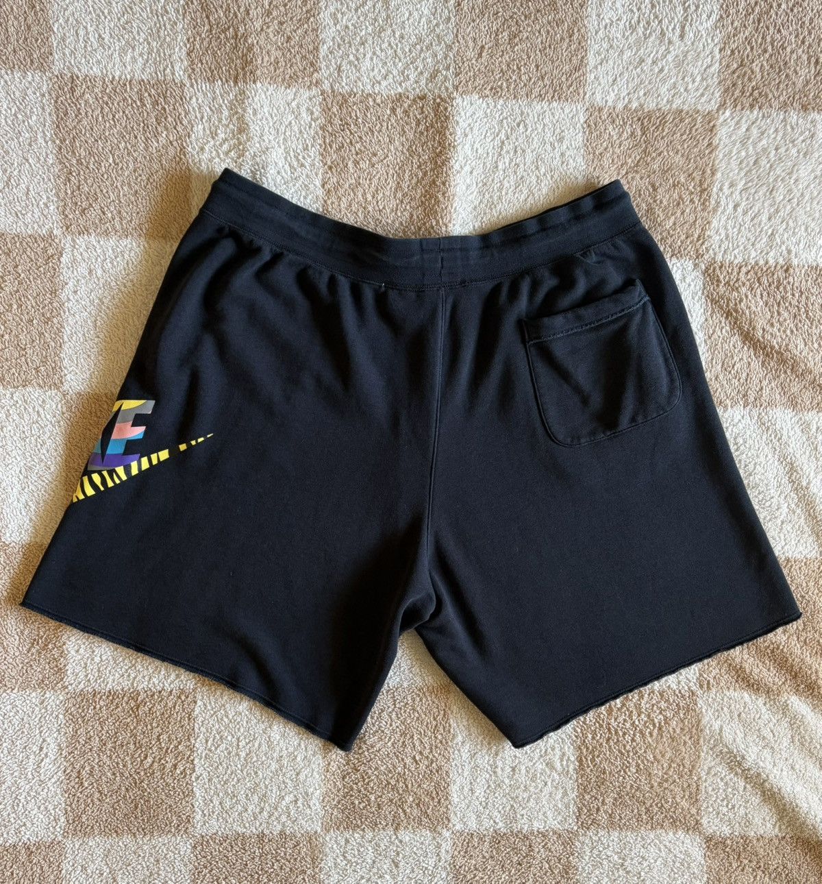 Nike Nike Air Max Day Sweat Shorts Size XXL Size US 38 / EU 54 - 3 Thumbnail
